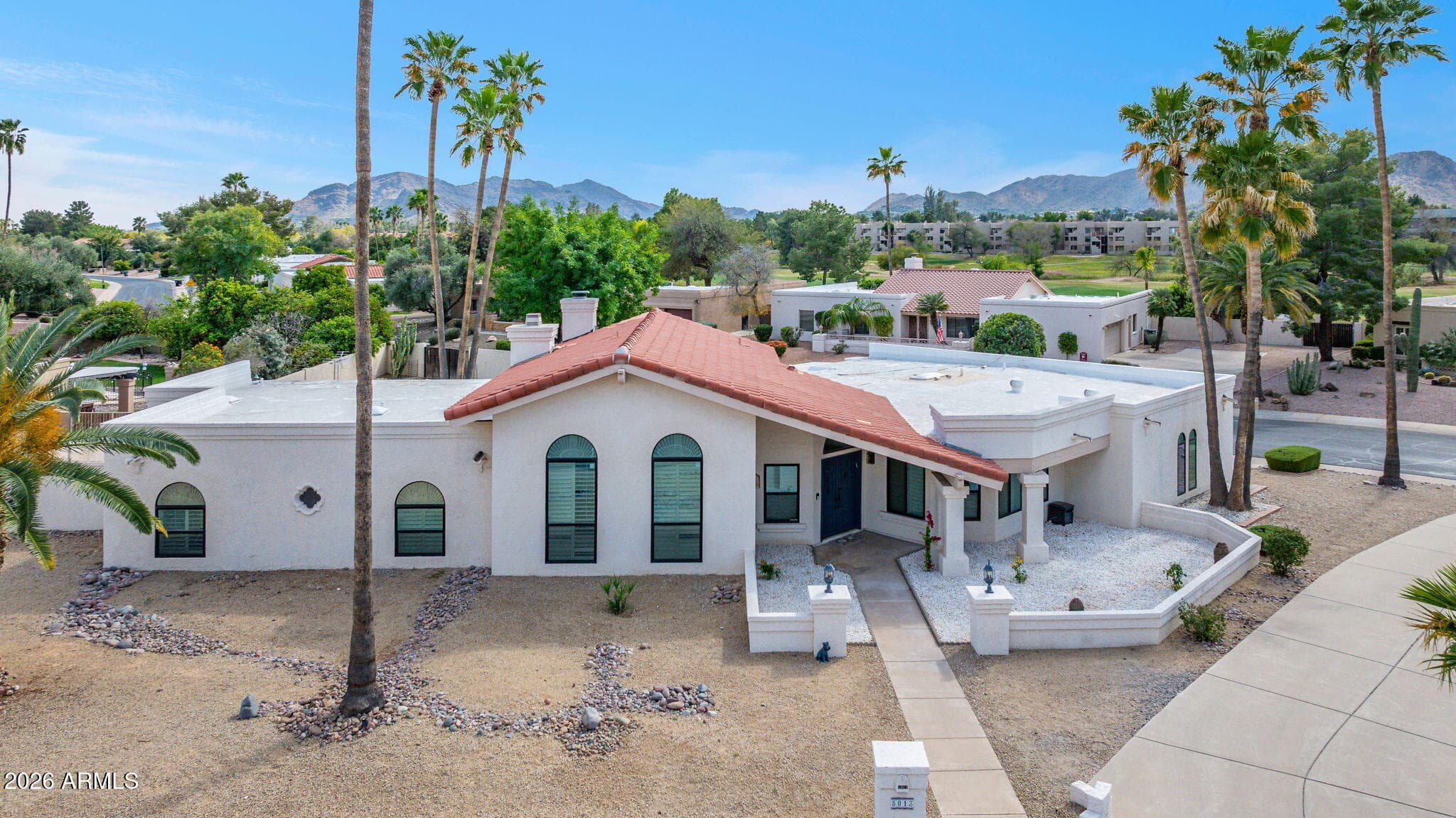 5013 E Cholla St — photo 2
