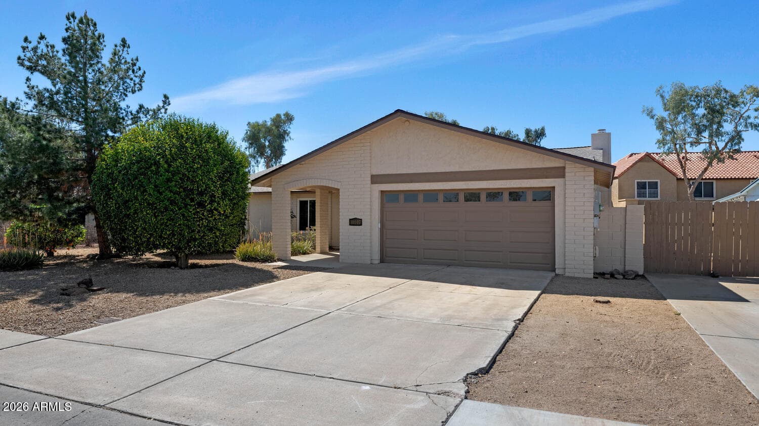 10107 W Meadowbrook Ave — photo 2
