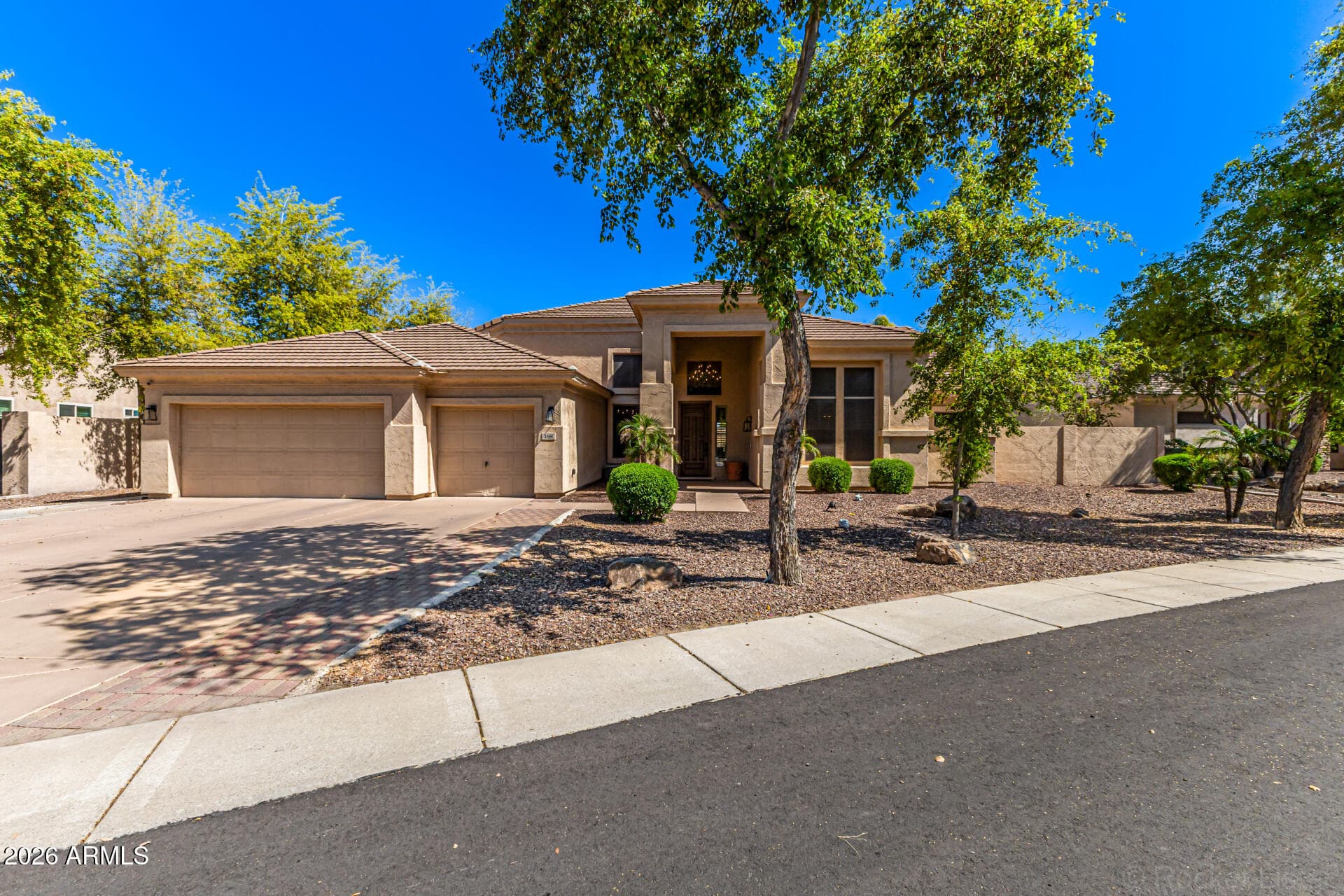1581 S Karen Dr — photo 1