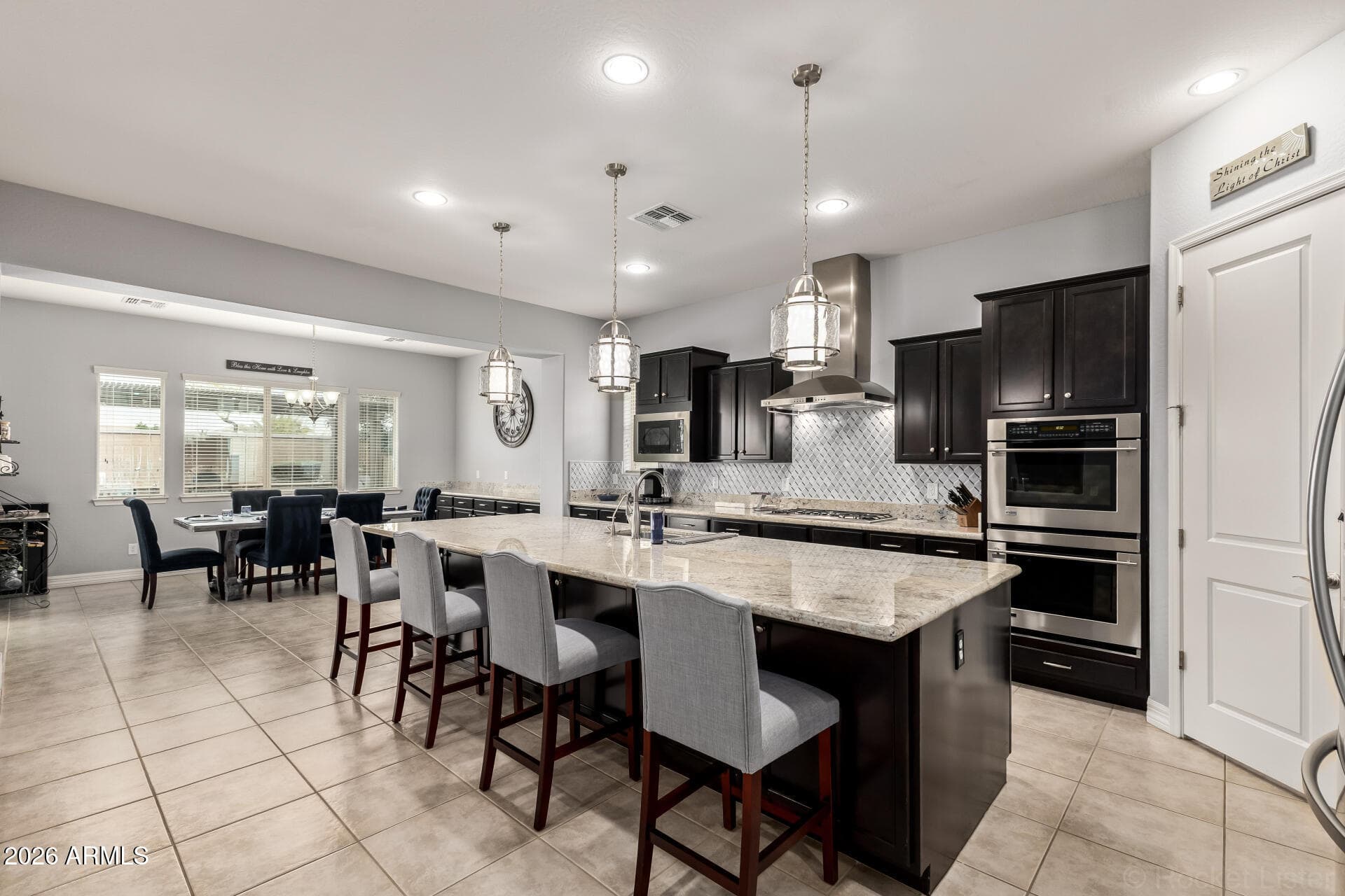 2924 E Athena Ave — photo 1