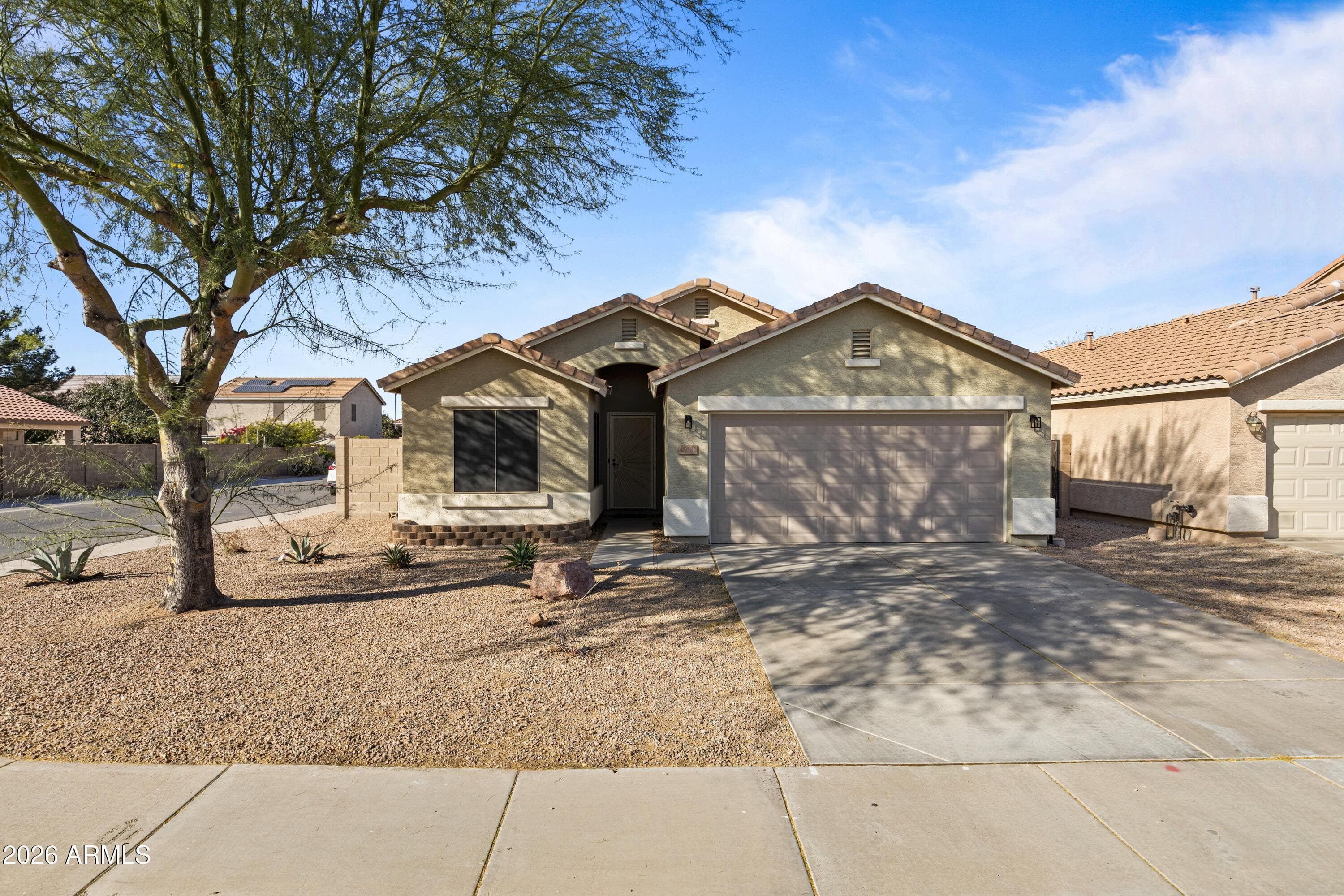 45602 W Tulip Ln — photo 1
