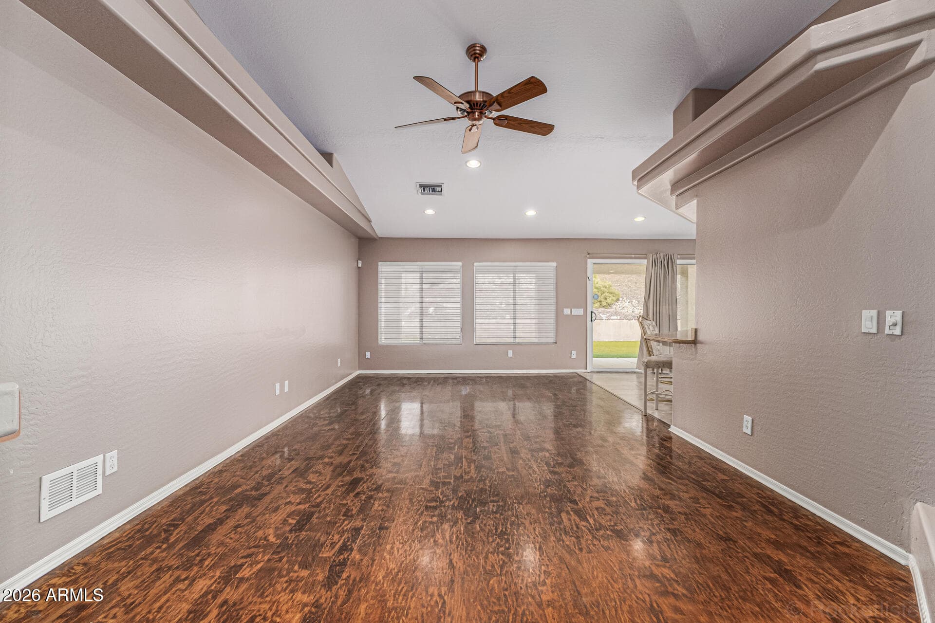 6356 W Avenida Del Rey -- — photo 2