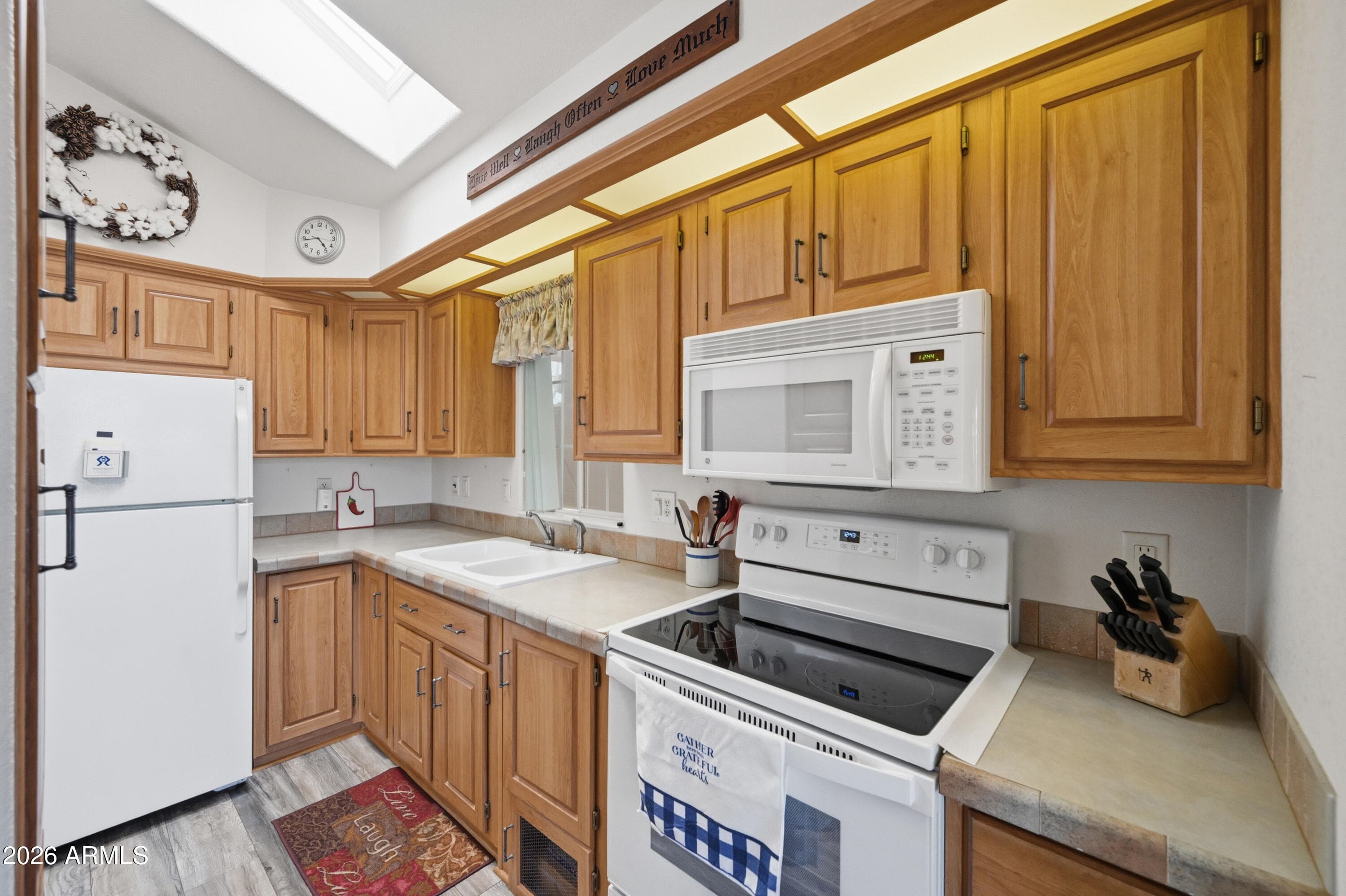 313 E Maricopa Blvd — photo 2