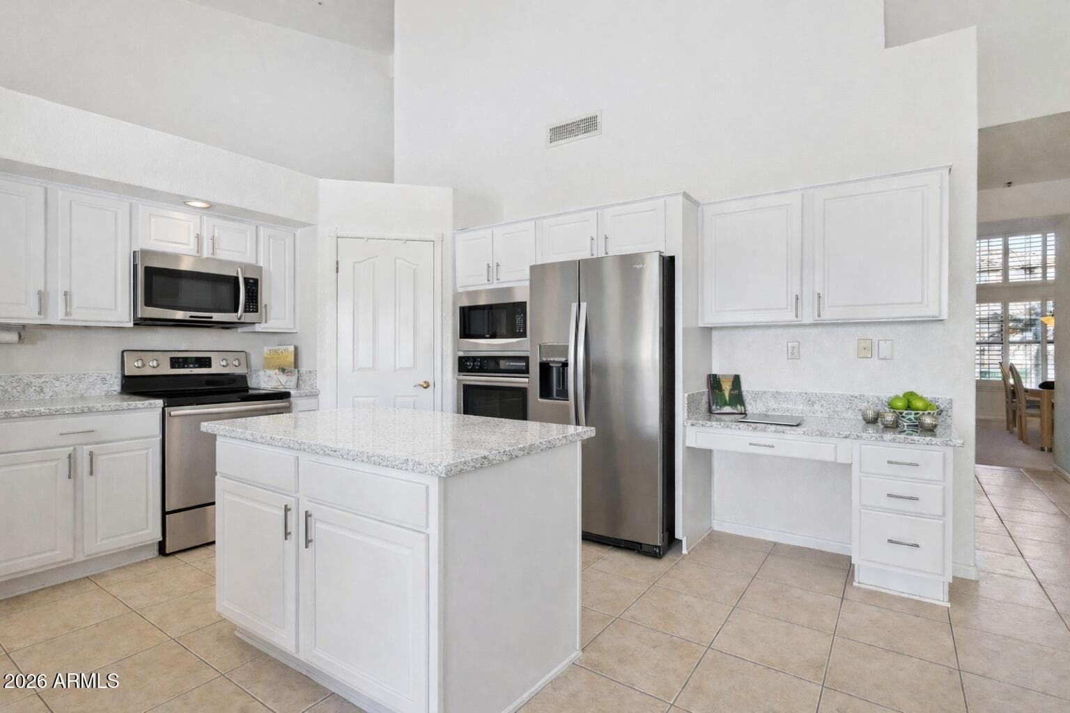 12515 E Kalil Dr — photo 2