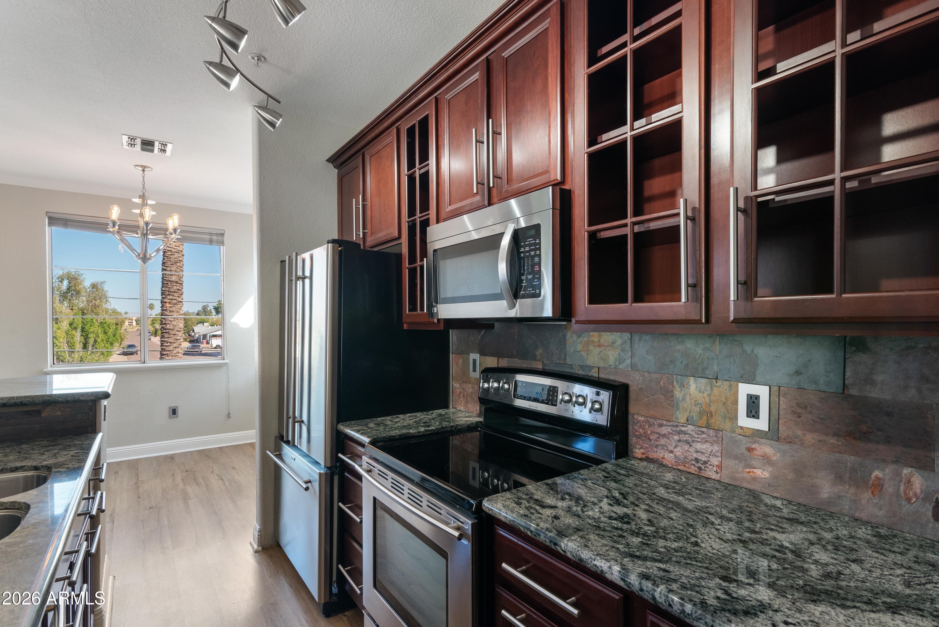2992 N MILLER RD - Photo 4