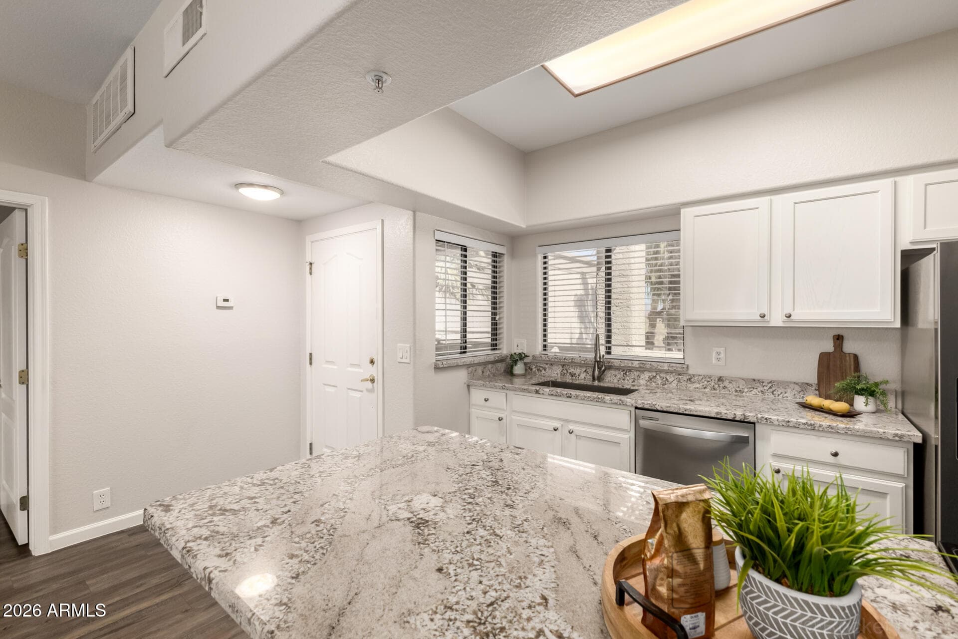 10401 N Saguaro Blvd 323 — photo 1