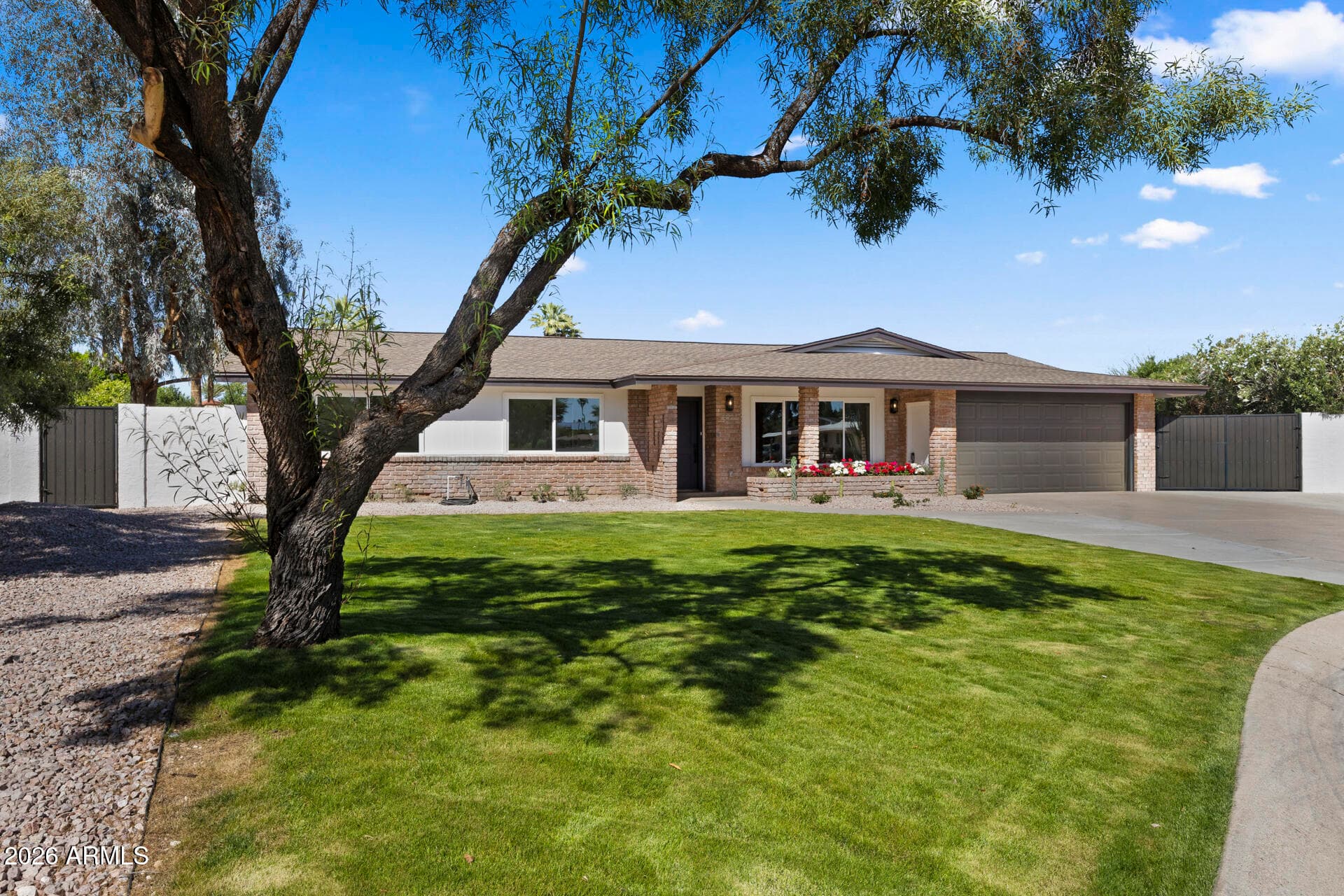 519 N Redondo N Dr — photo 2