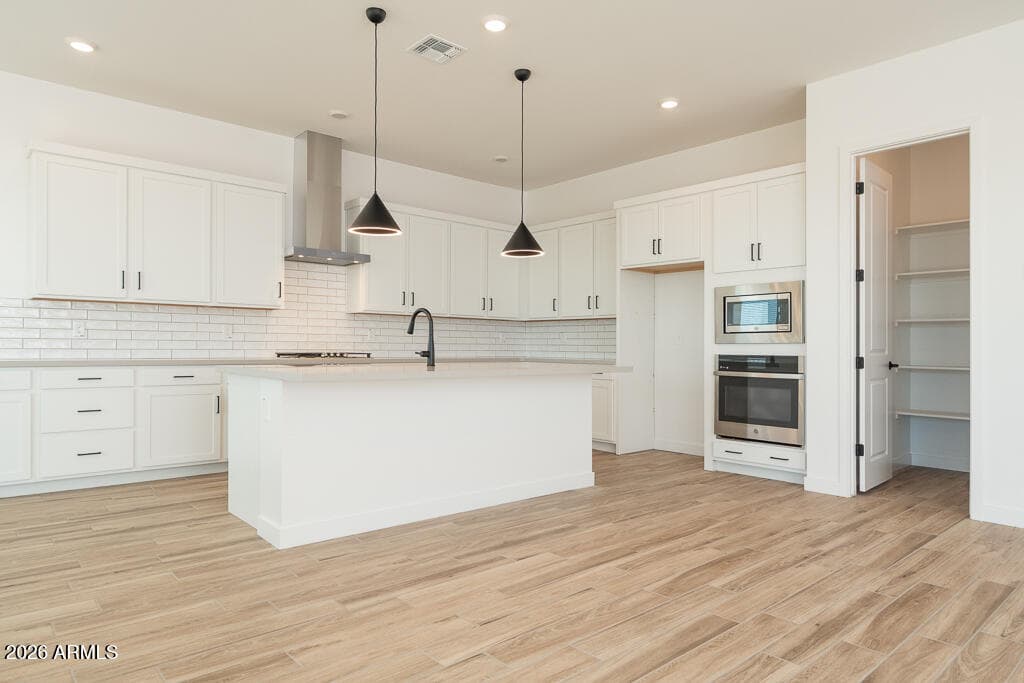 17629 W Highland Ave — photo 2