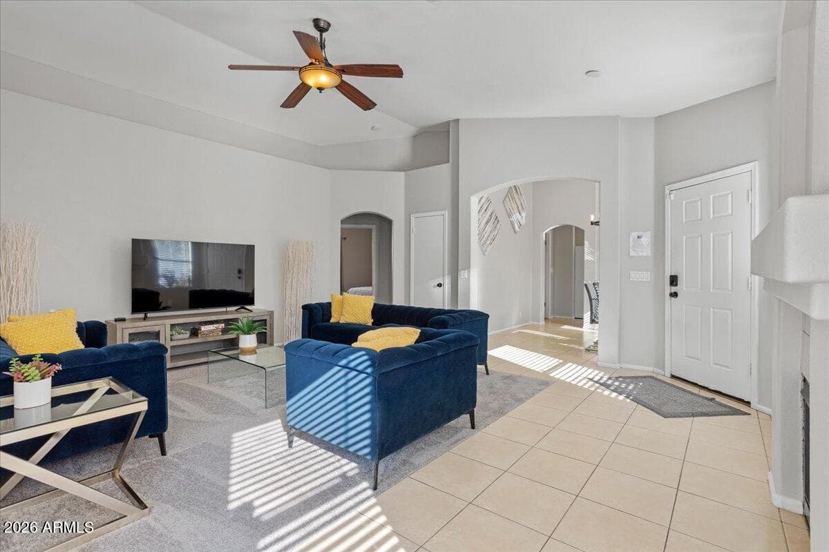 8775 W Laurel Ln — photo 2
