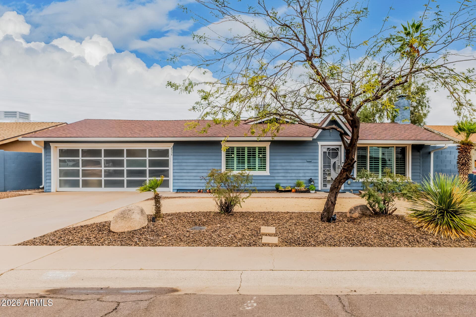 8336 E Montecito Ave — photo 2