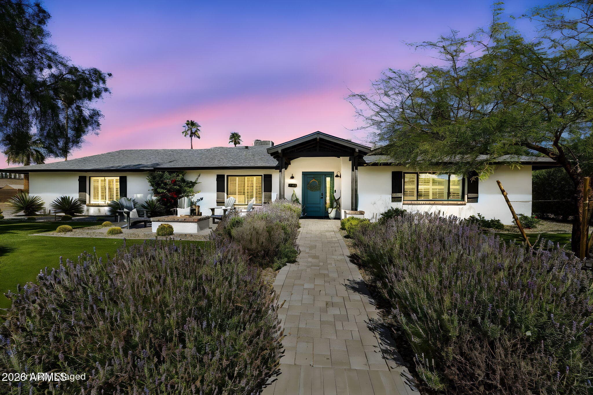 5402 E Corrine E Dr — photo 1