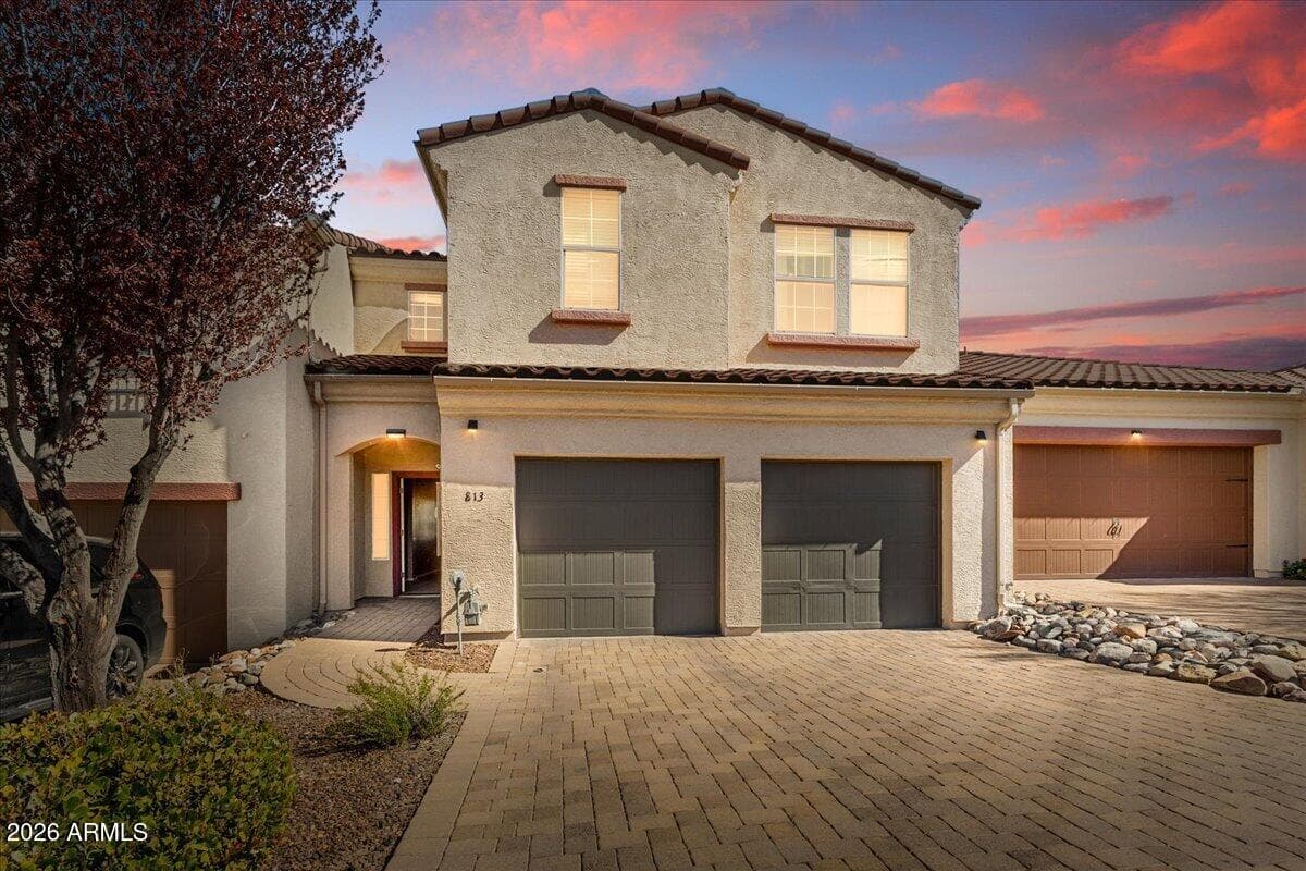 813 Alfonse Rd — photo 1
