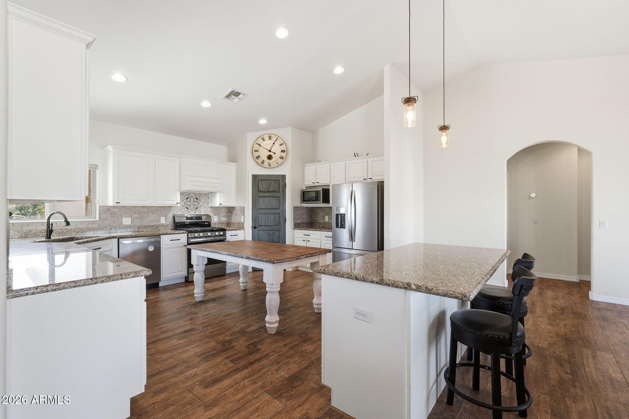 10276 W Mustang Dr — photo 2