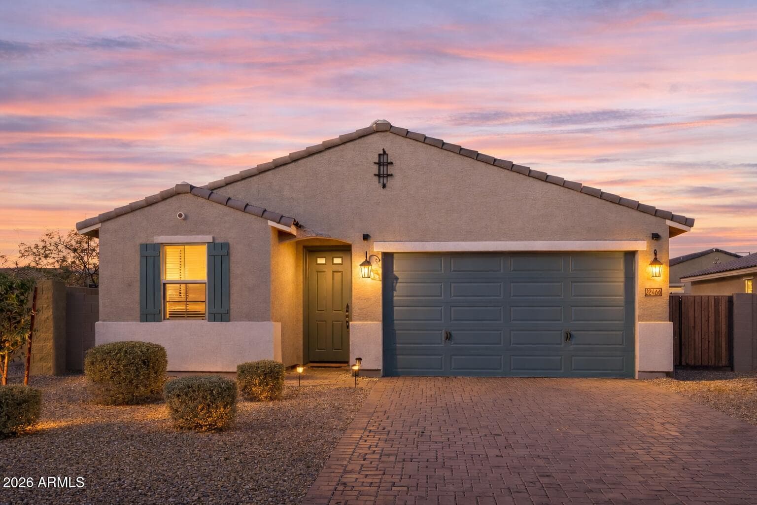 22466 W Sonora St — photo 1