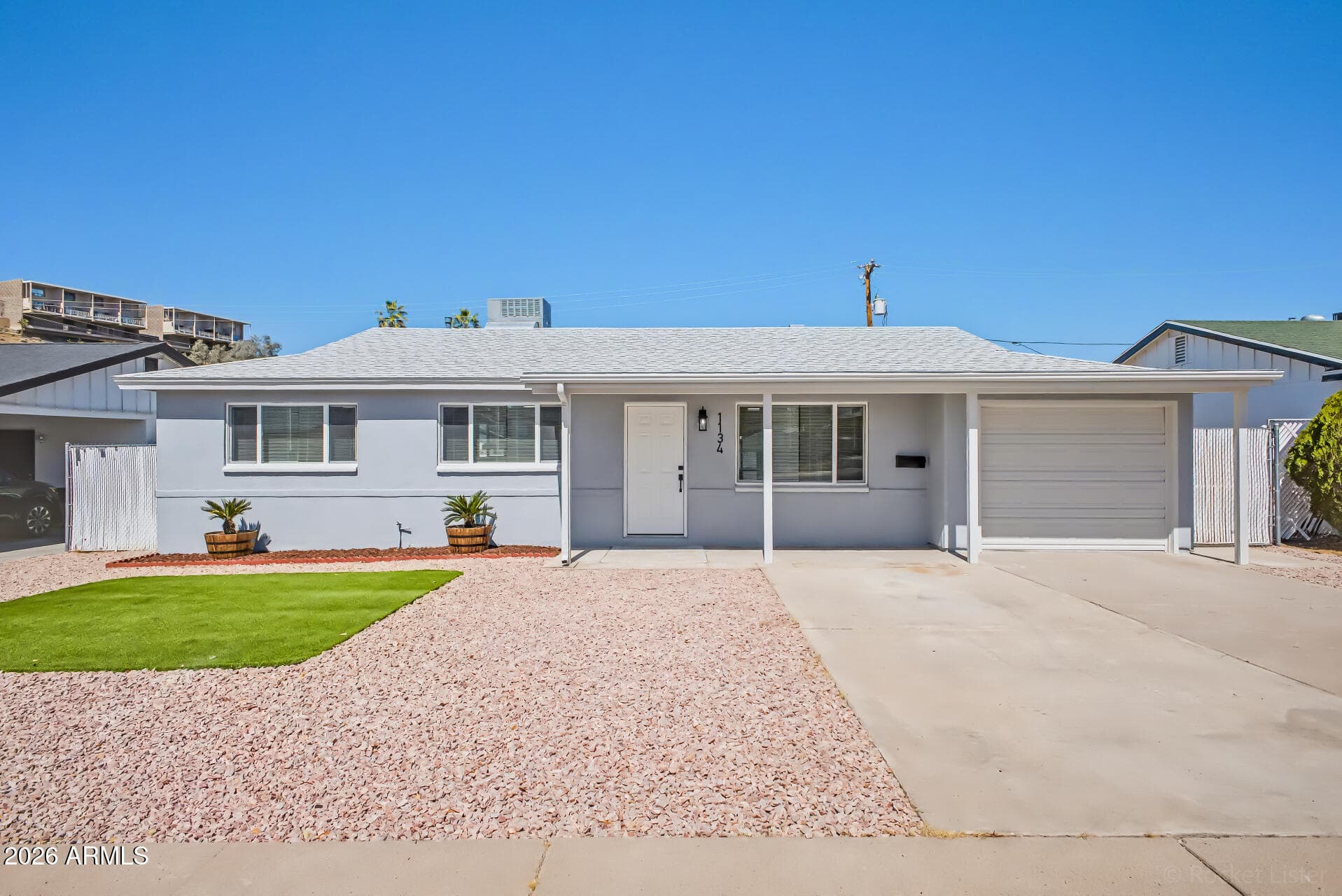 1134 E Las Palmaritas Dr — photo 1