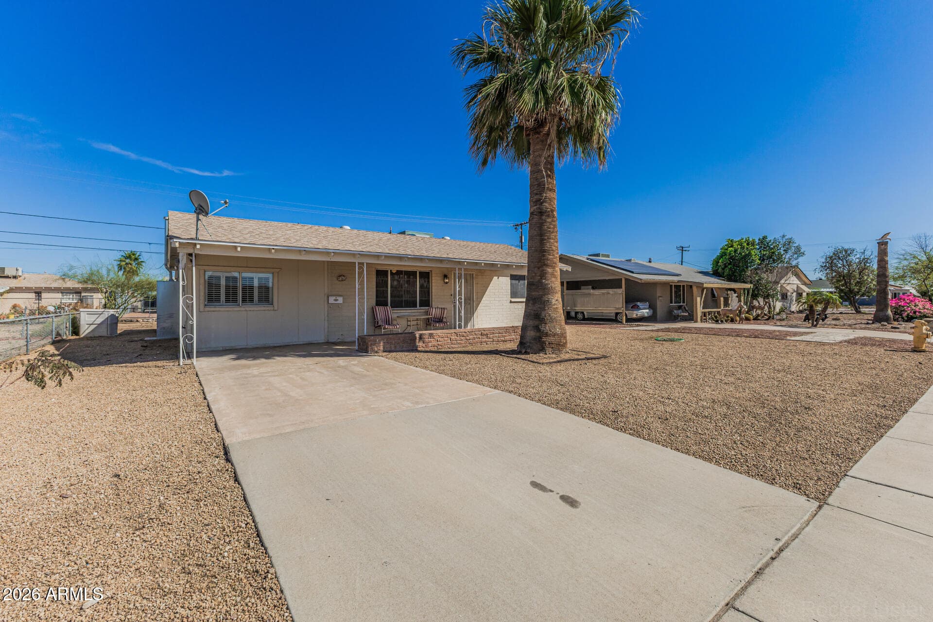 11383 N 114TH AVE - Photo 1