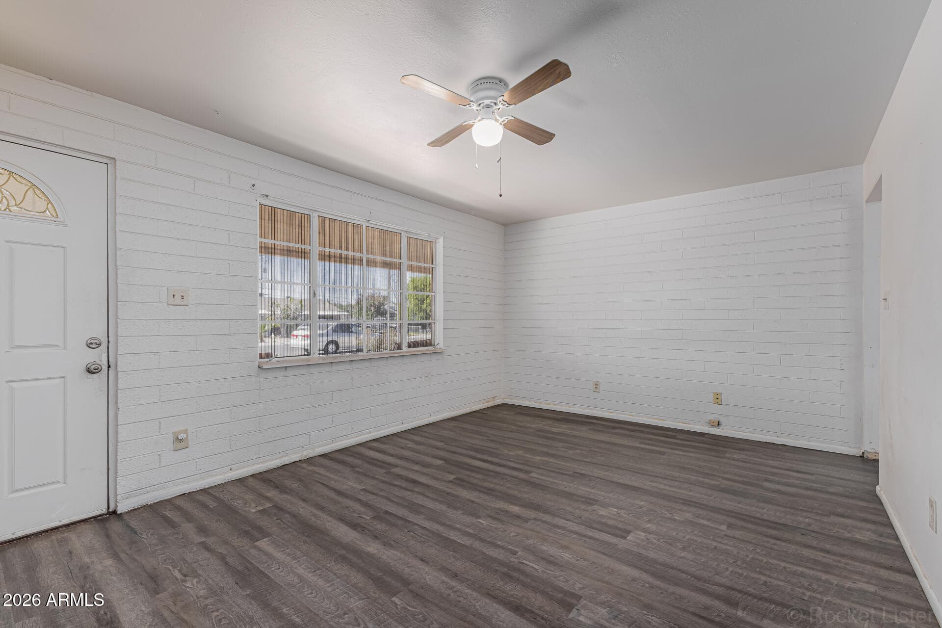 11383 N 114TH AVE - Photo 5