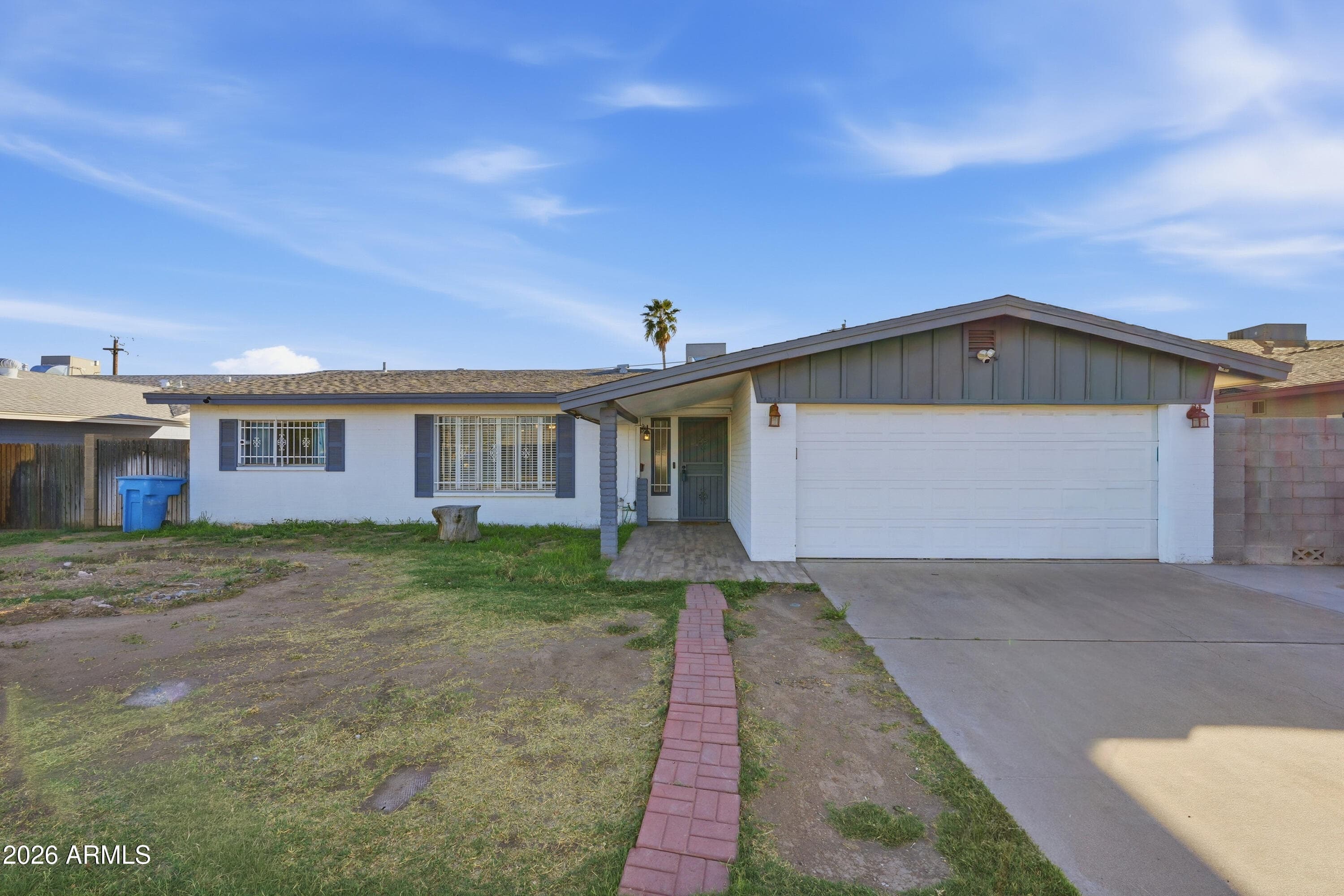 4045 W Montebello Ave — photo 1