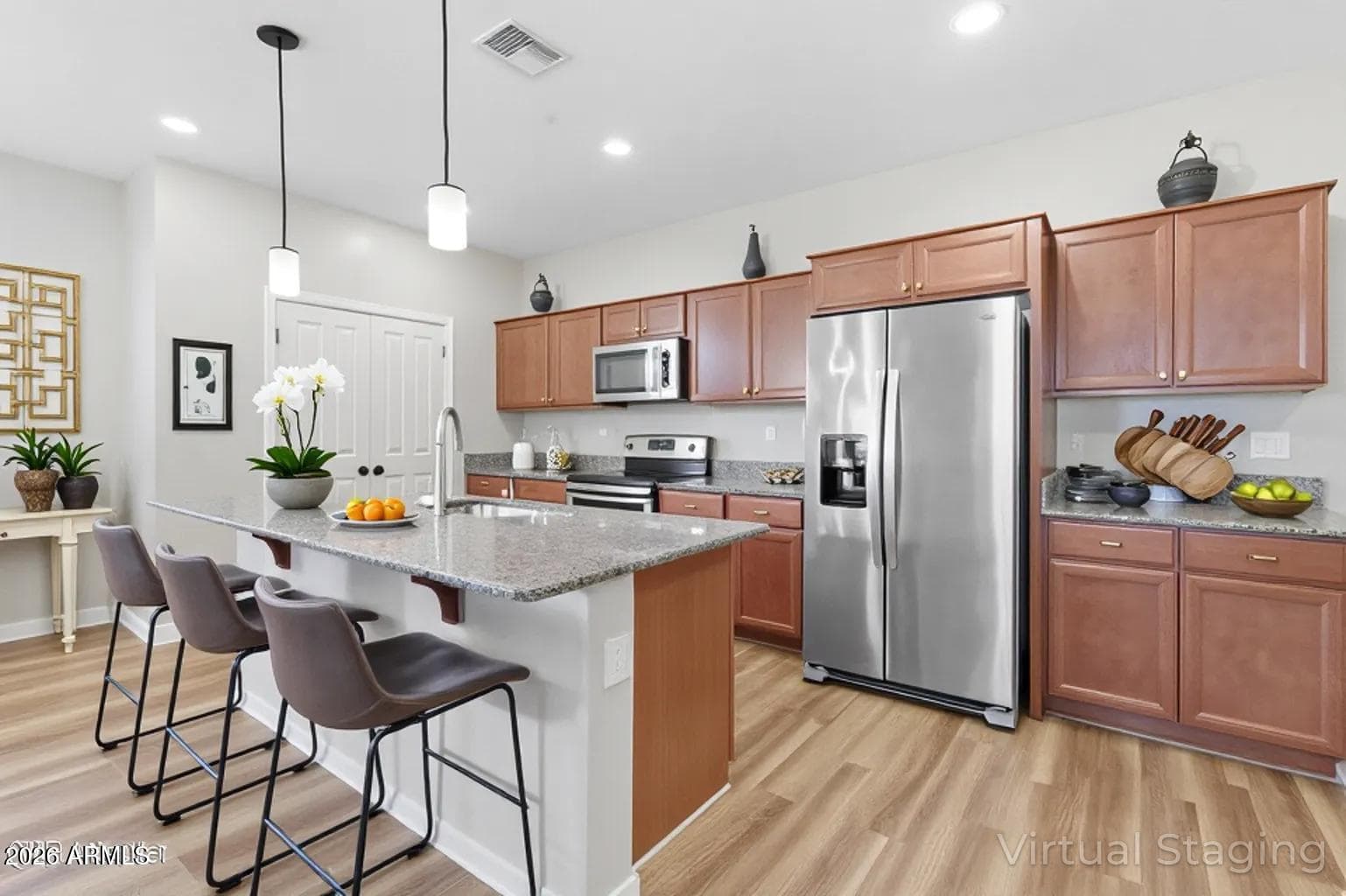 16640 W Jenan Dr — photo 2