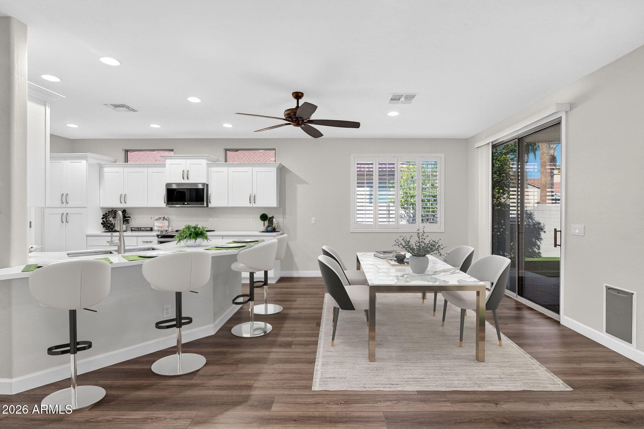 120 W Birchwood Pl — photo 2