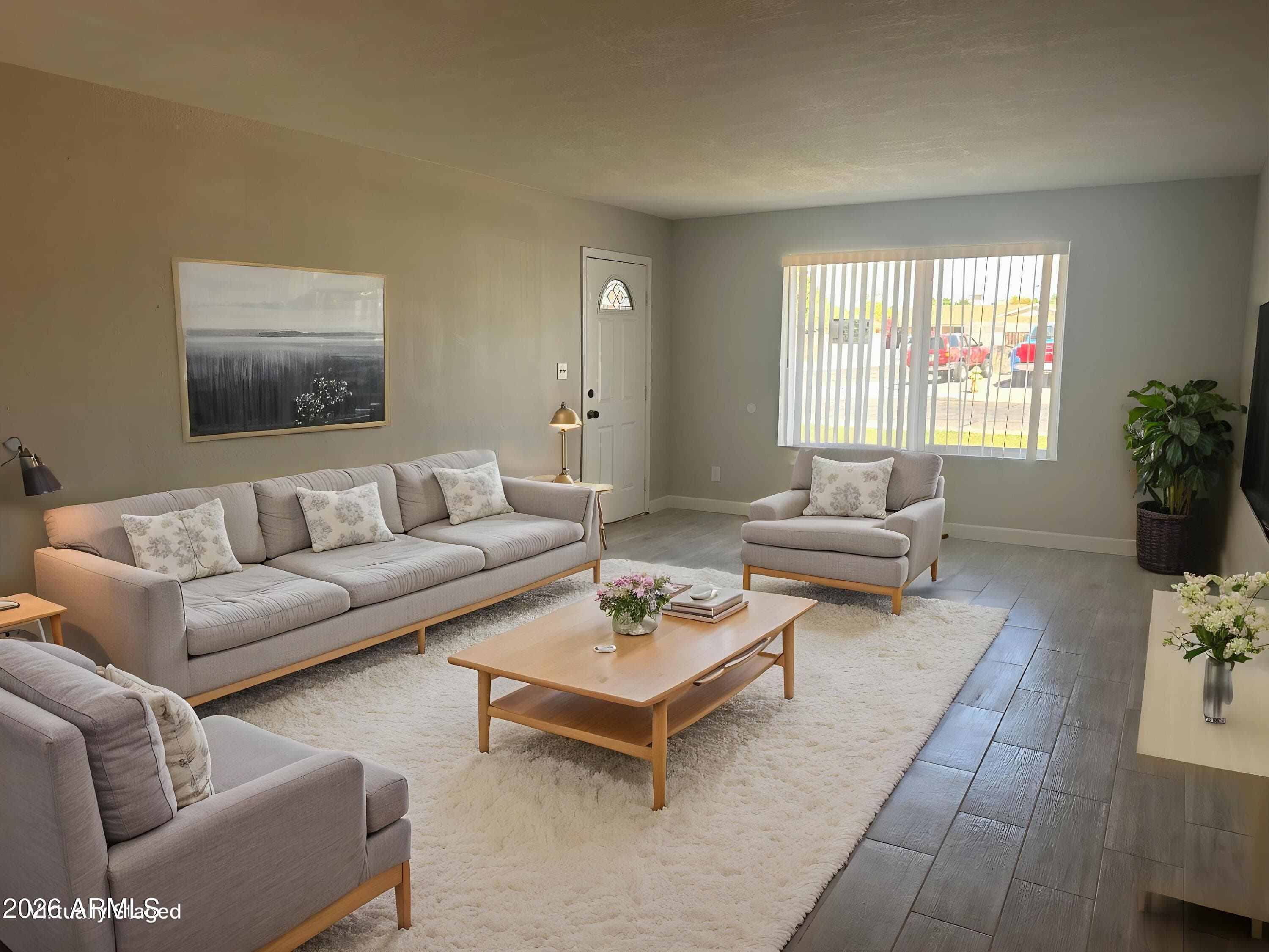 4435 W Desert Cove Ave — photo 2