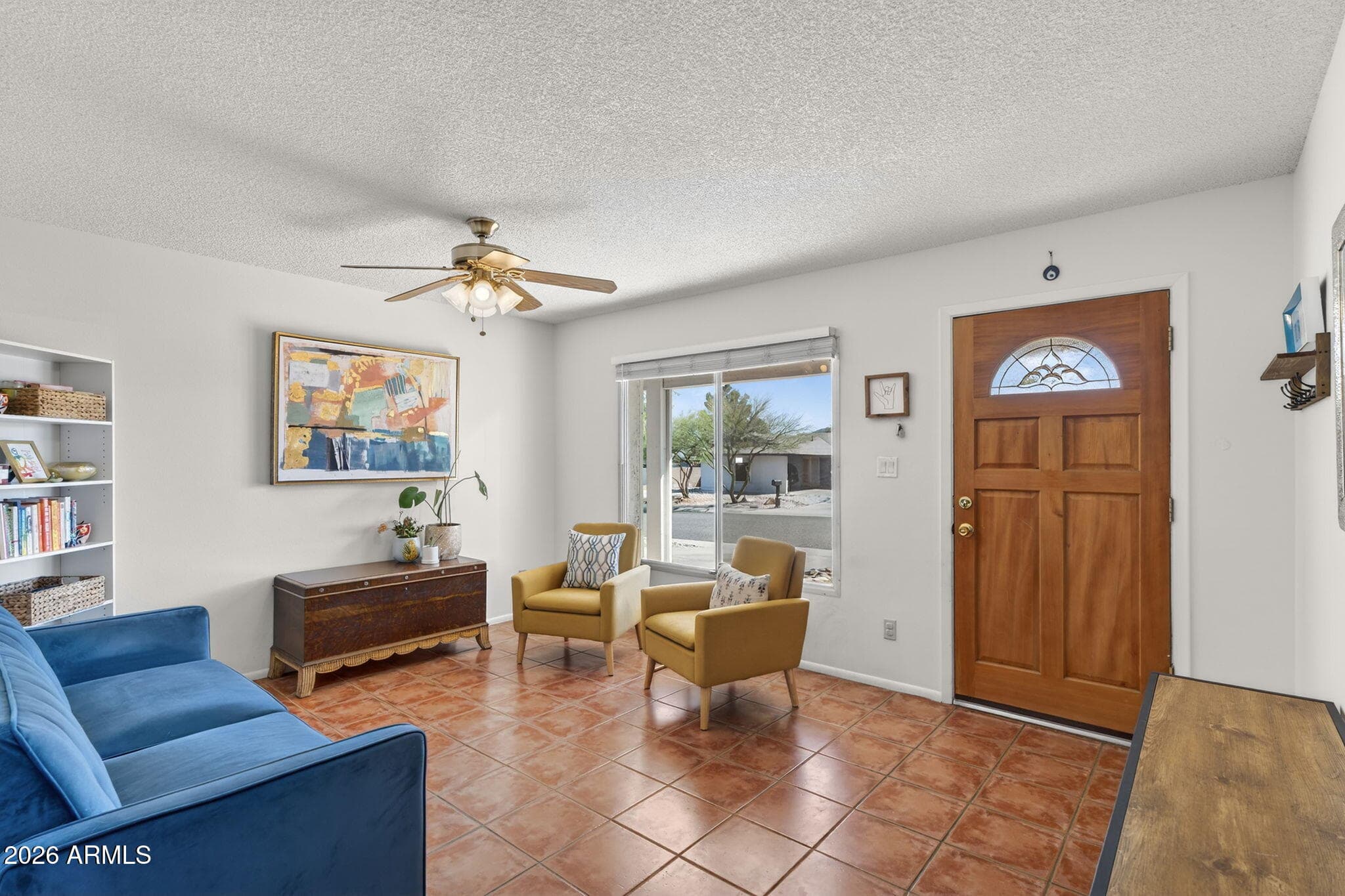 2822 E Willow Ave — photo 2