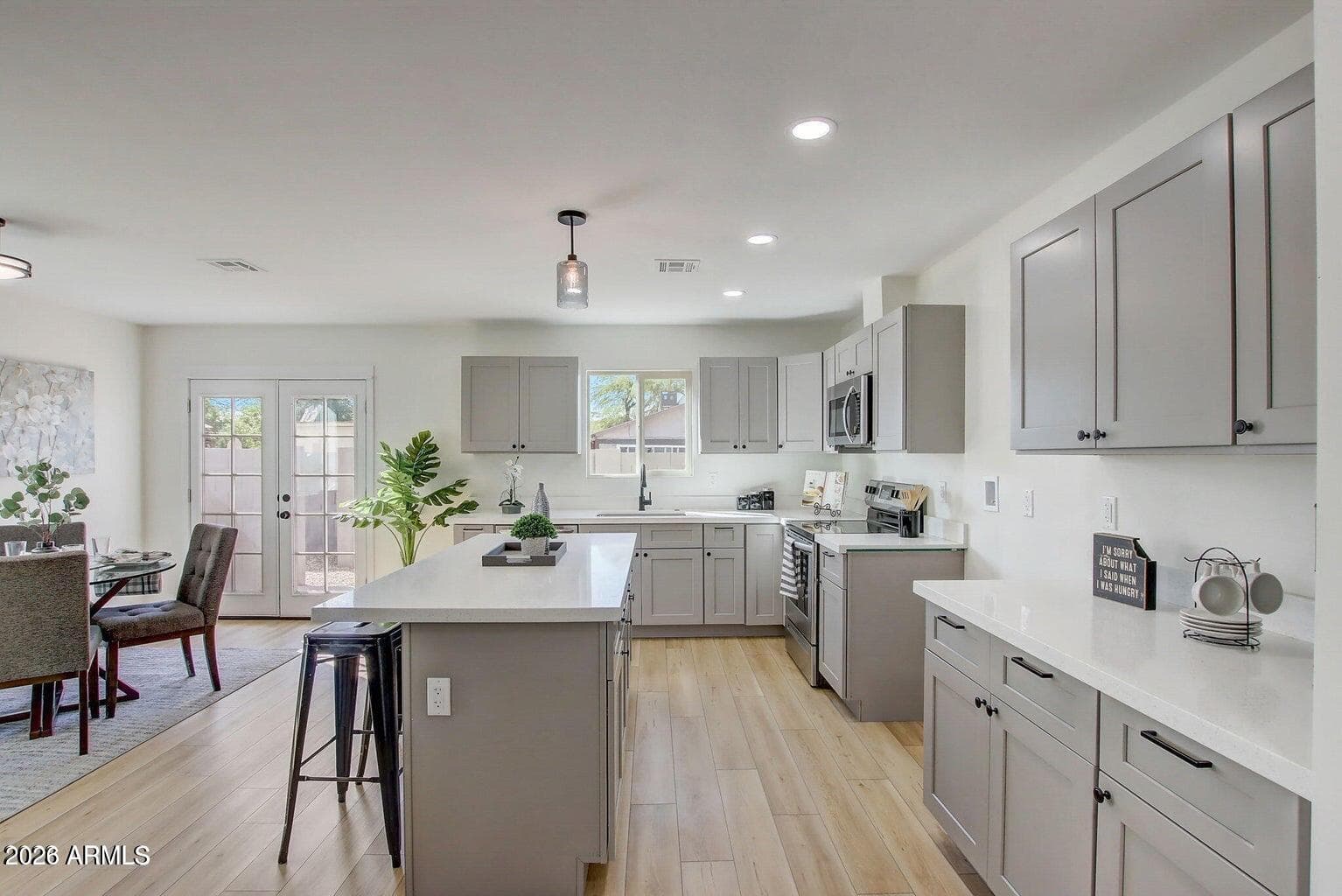 2509 E BROADWAY RD - Photo 4