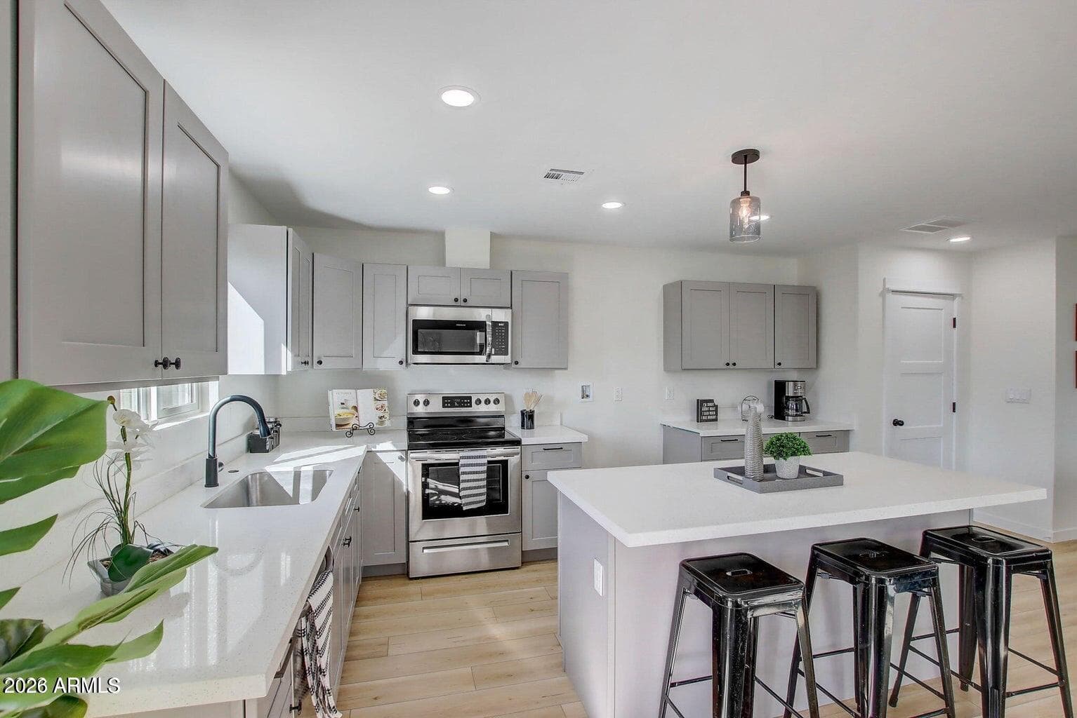 2509 E BROADWAY RD - Photo 5