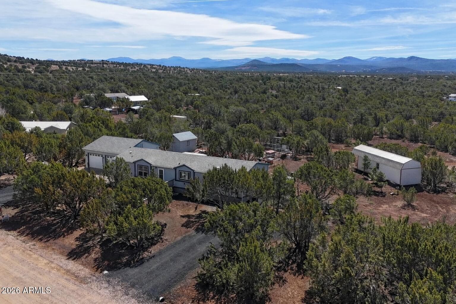 28 COUNTY RD 3203 -- - Photo 2
