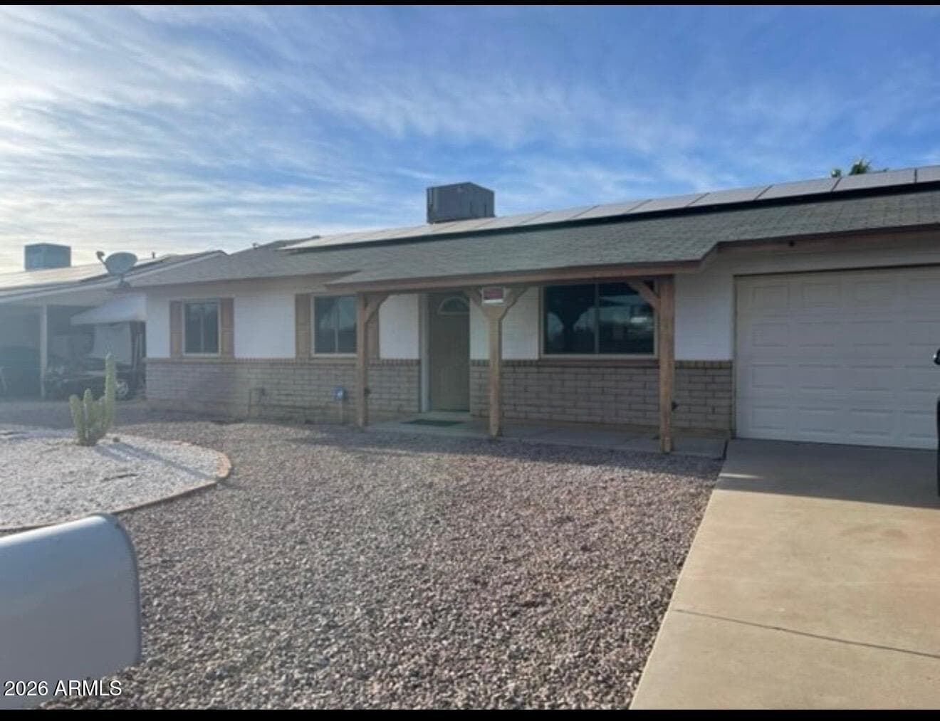 4008 W Laurel Ln — photo 2