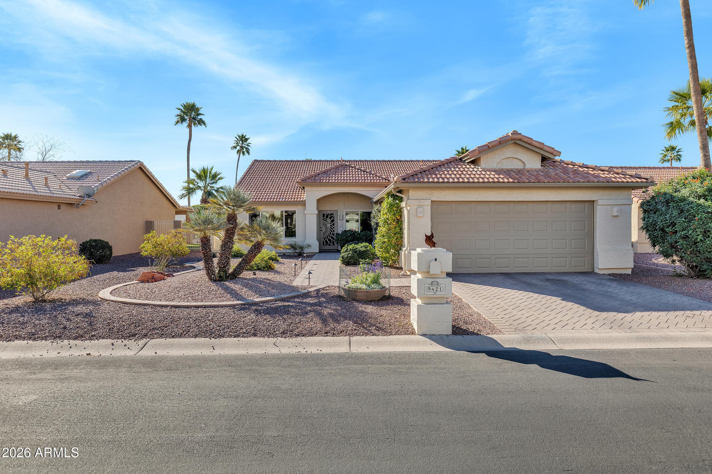9421 E Jadecrest Dr — photo 1