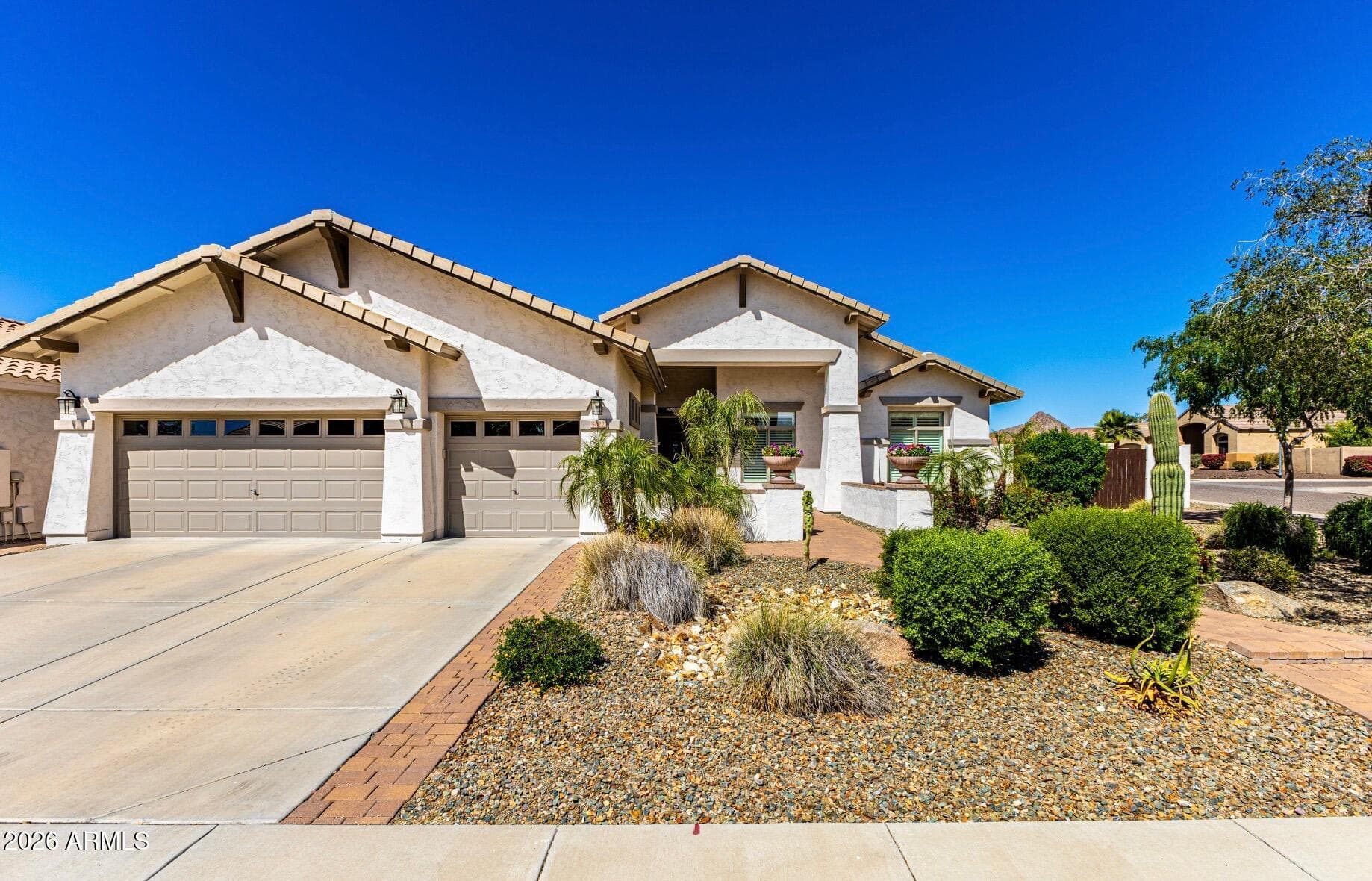 5022 W El Cortez Trail — photo 1