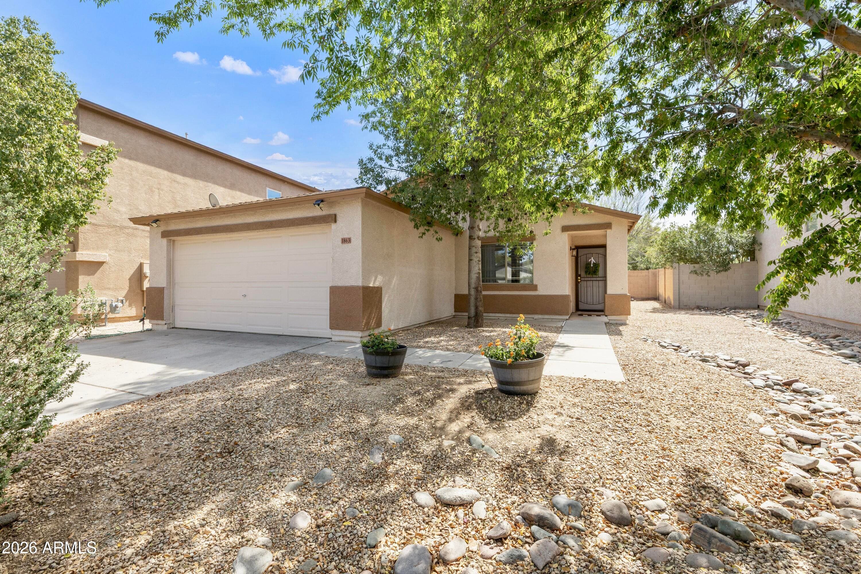1863 E Cowboy Cove Trail — photo 1