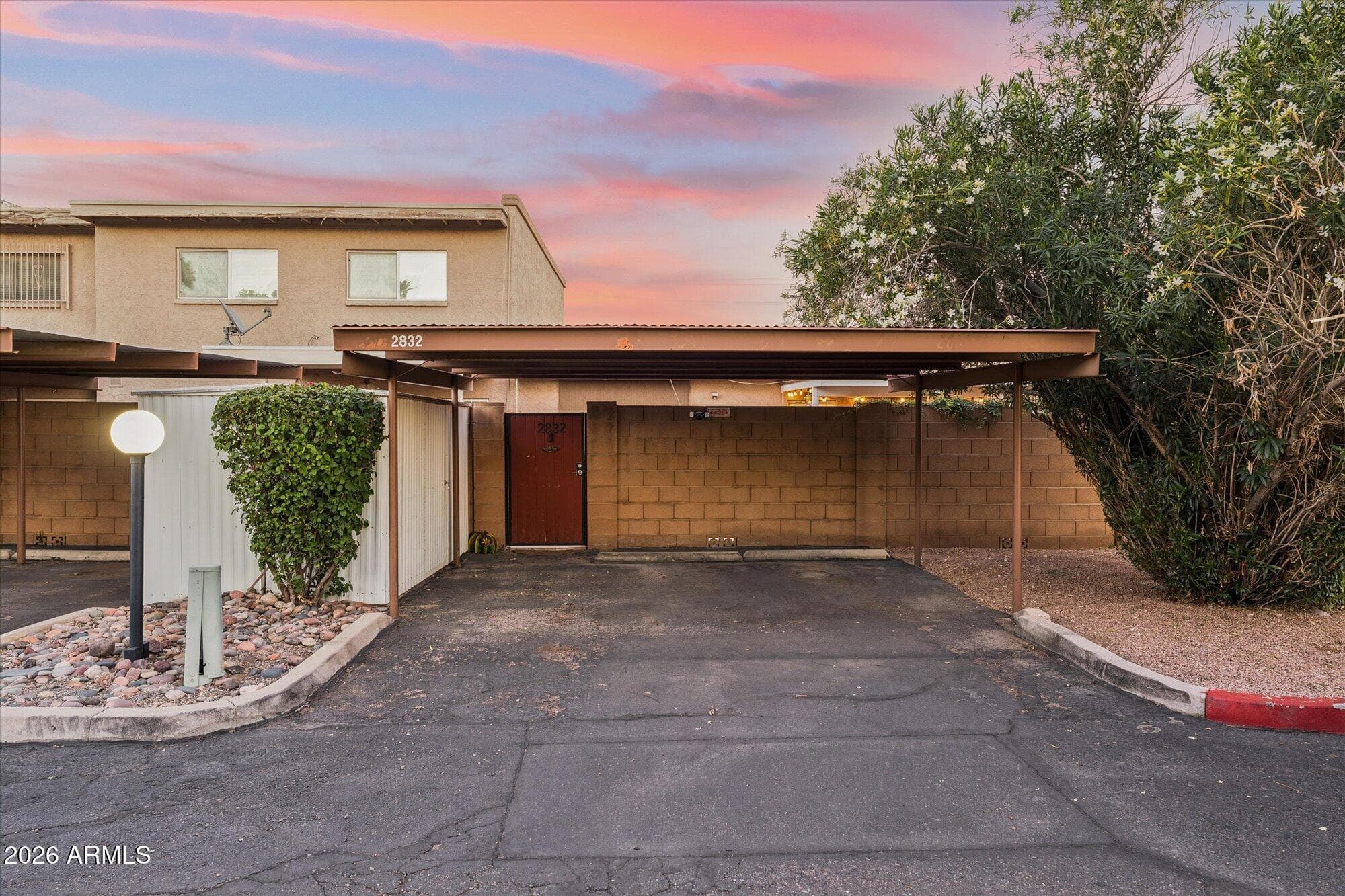 2832 N Granite Reef Rd — photo 11