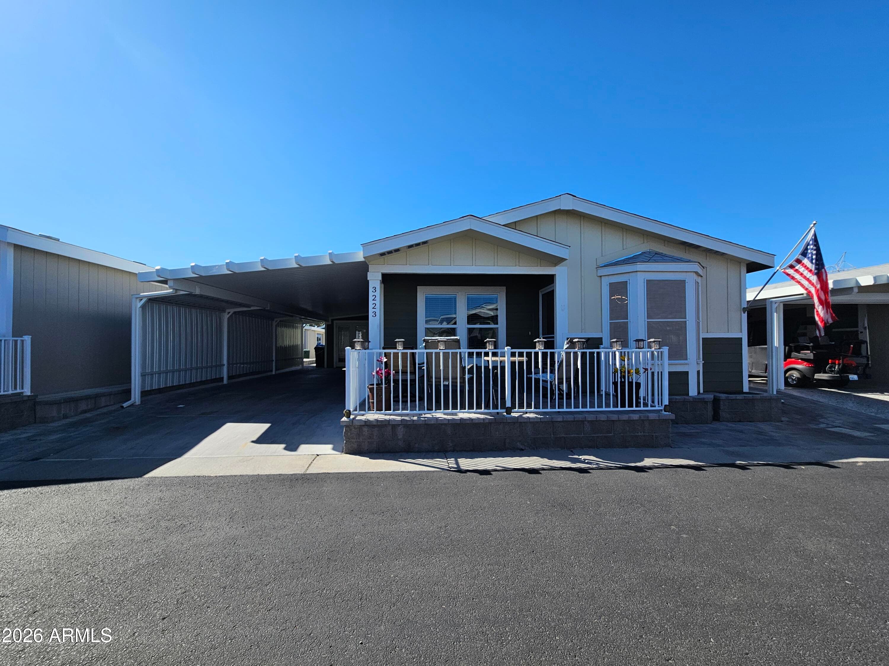 650 N HAWES RD - See more photos