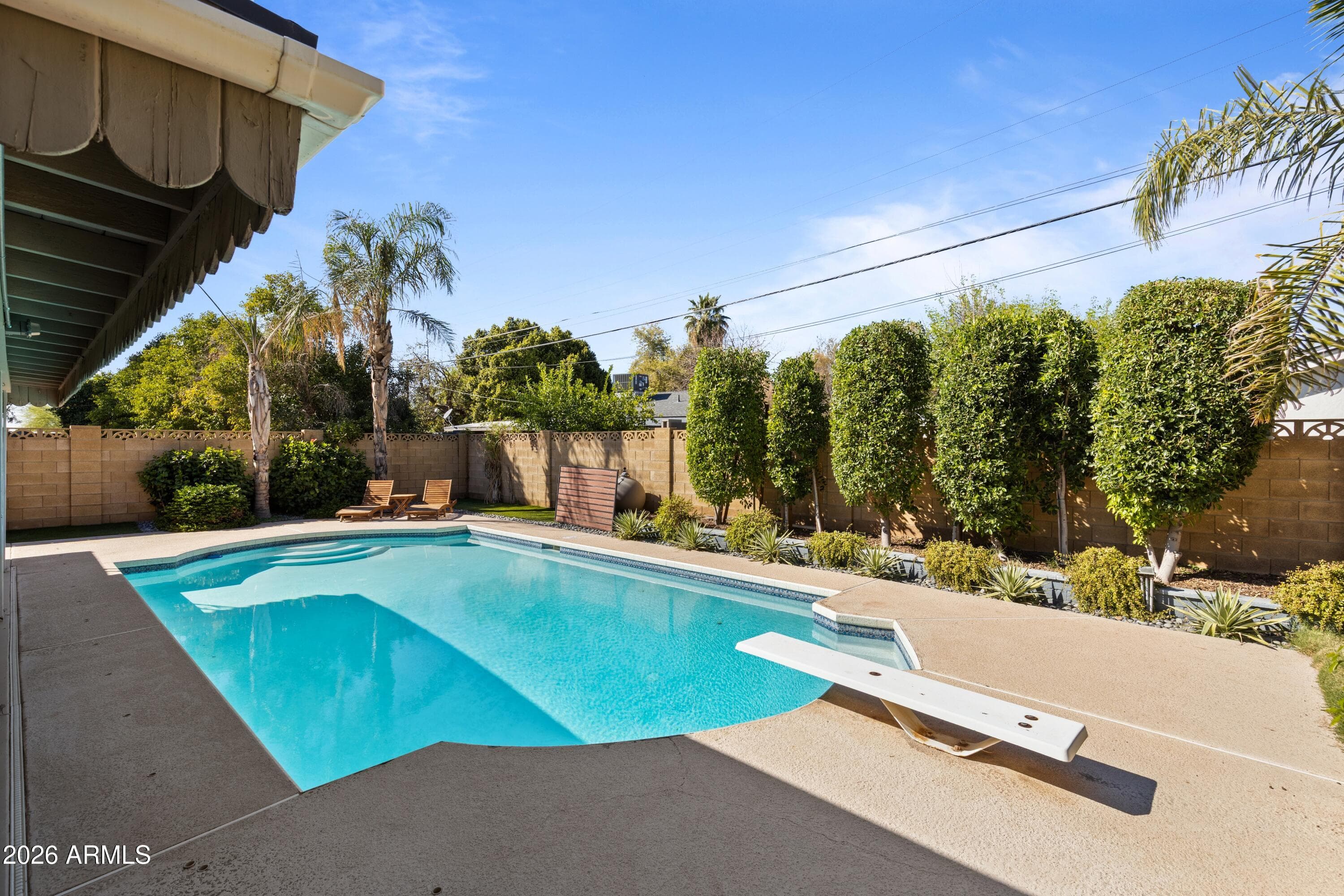 3506 E Fairmount Ave — photo 40