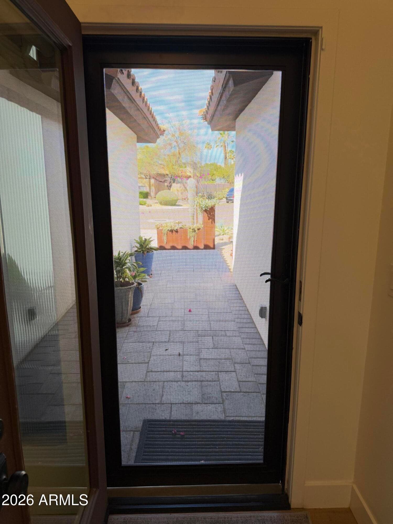 5537 E Grandview Rd — photo 61