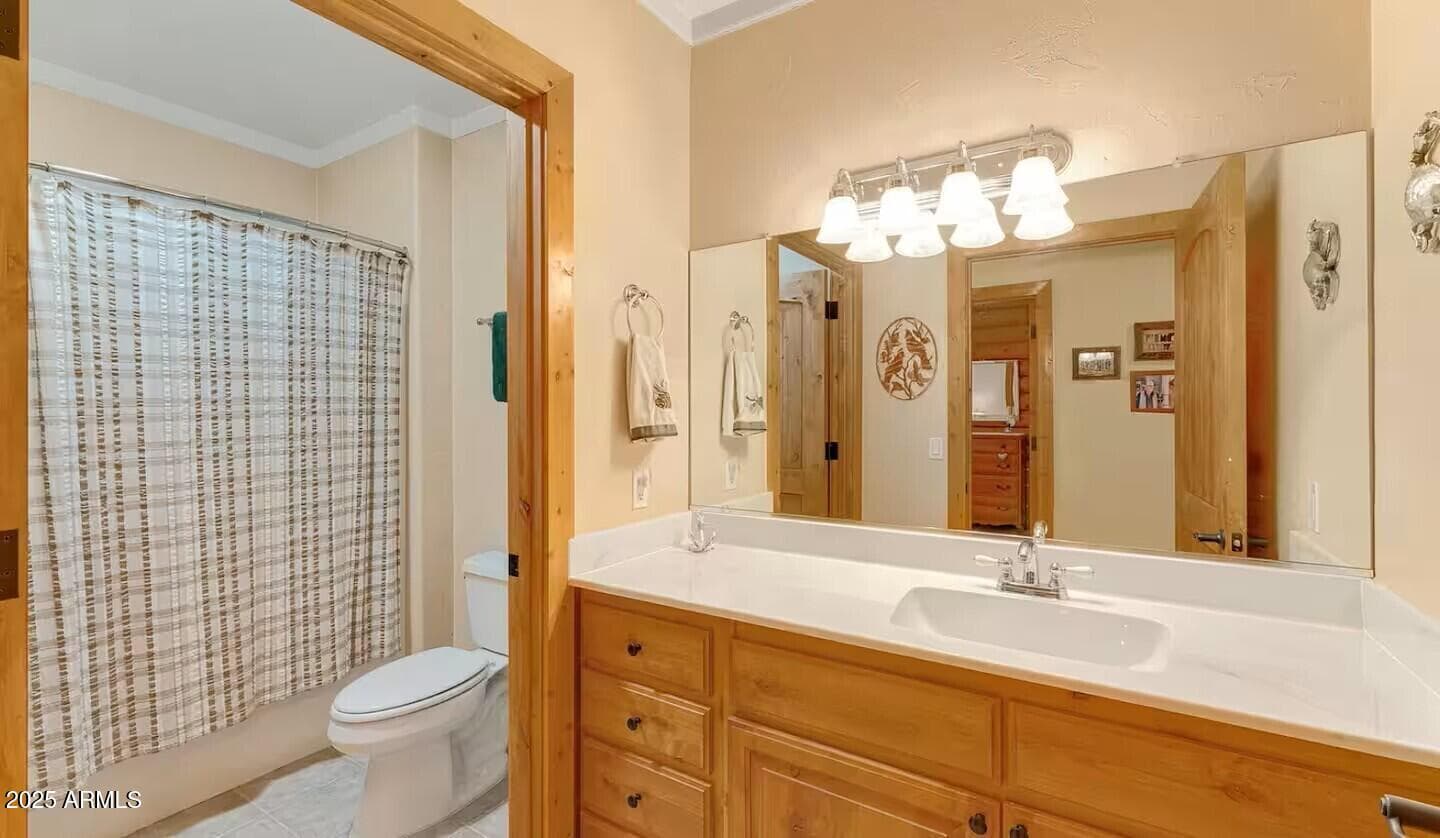 207 N STONEMAN BLVD - See more photos
