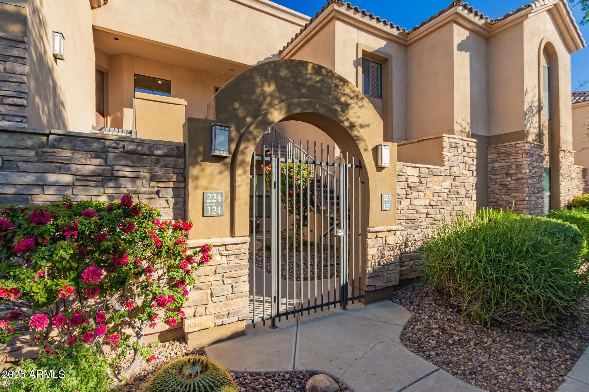 7027 N Scottsdale Rd 224 — photo 2