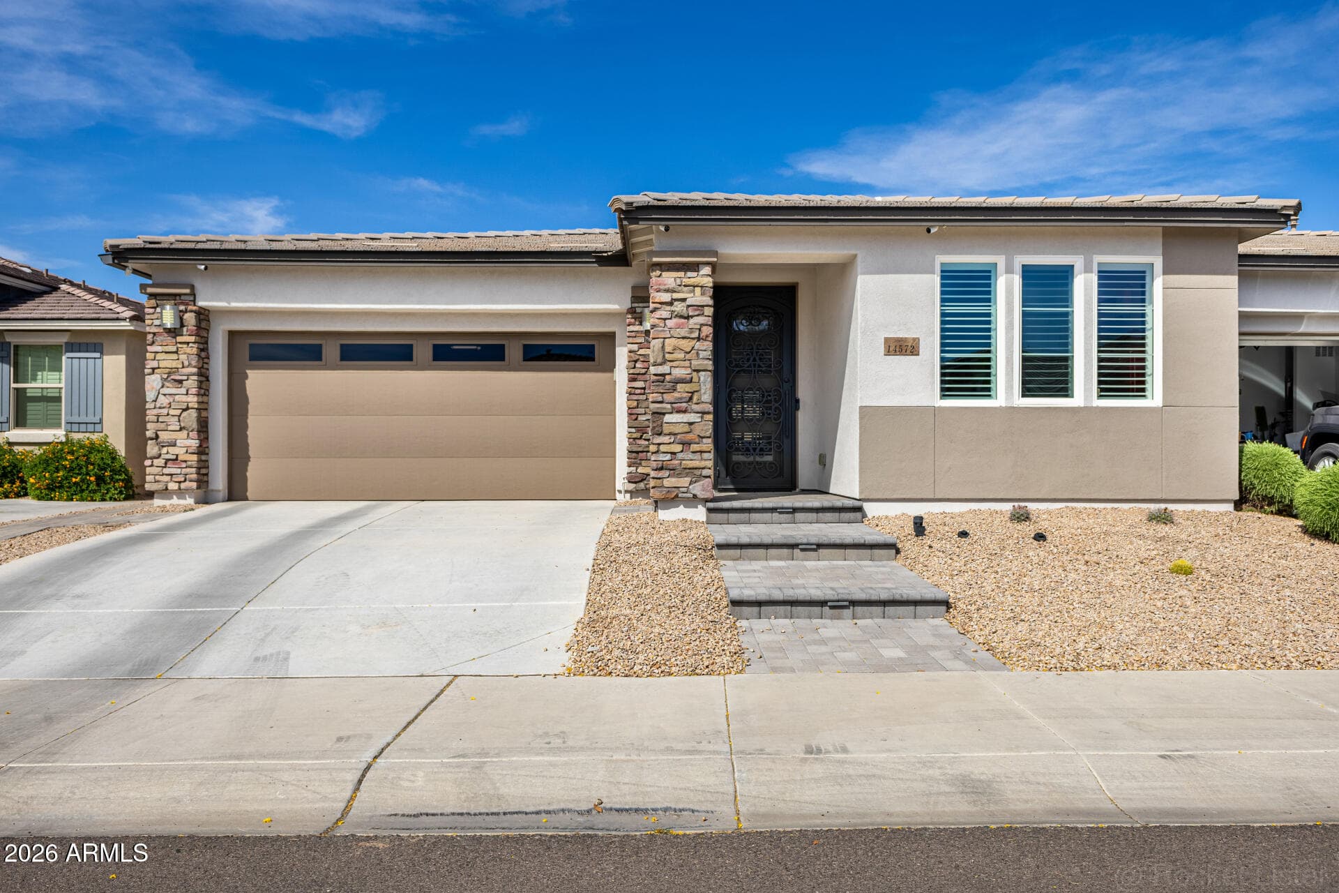 14572 W Reade Ave — photo 1