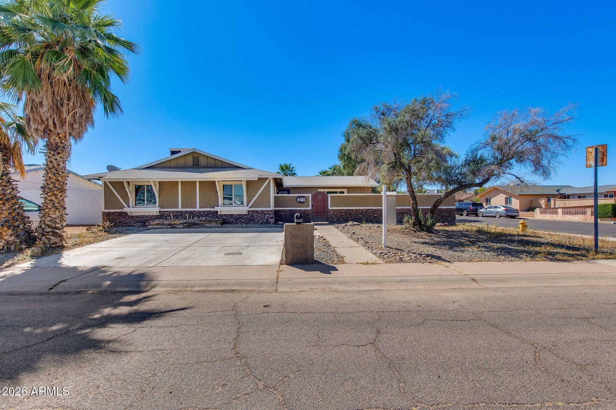 4415 E Chambers St — photo 1