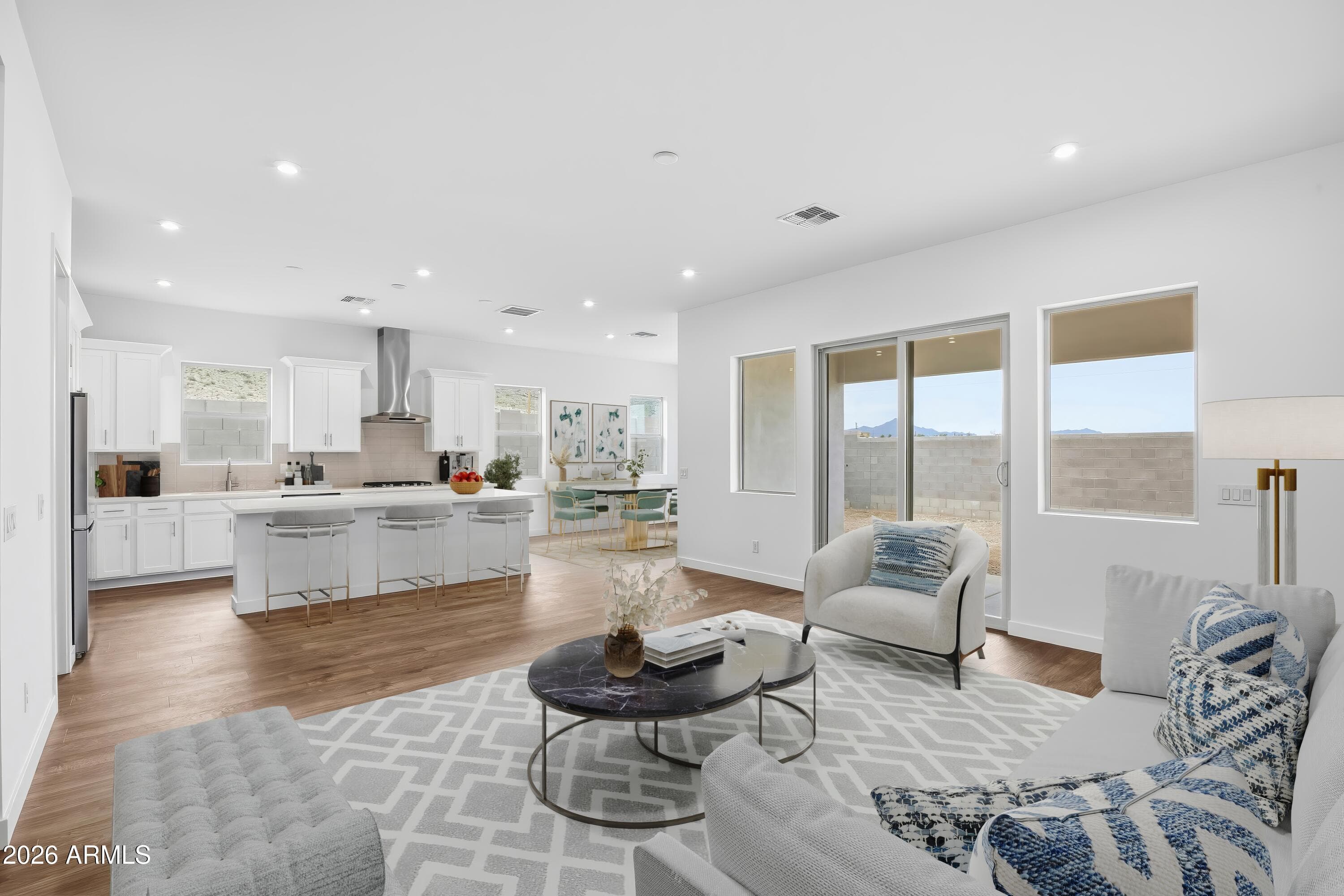 10218 S 21st Dr — photo 2