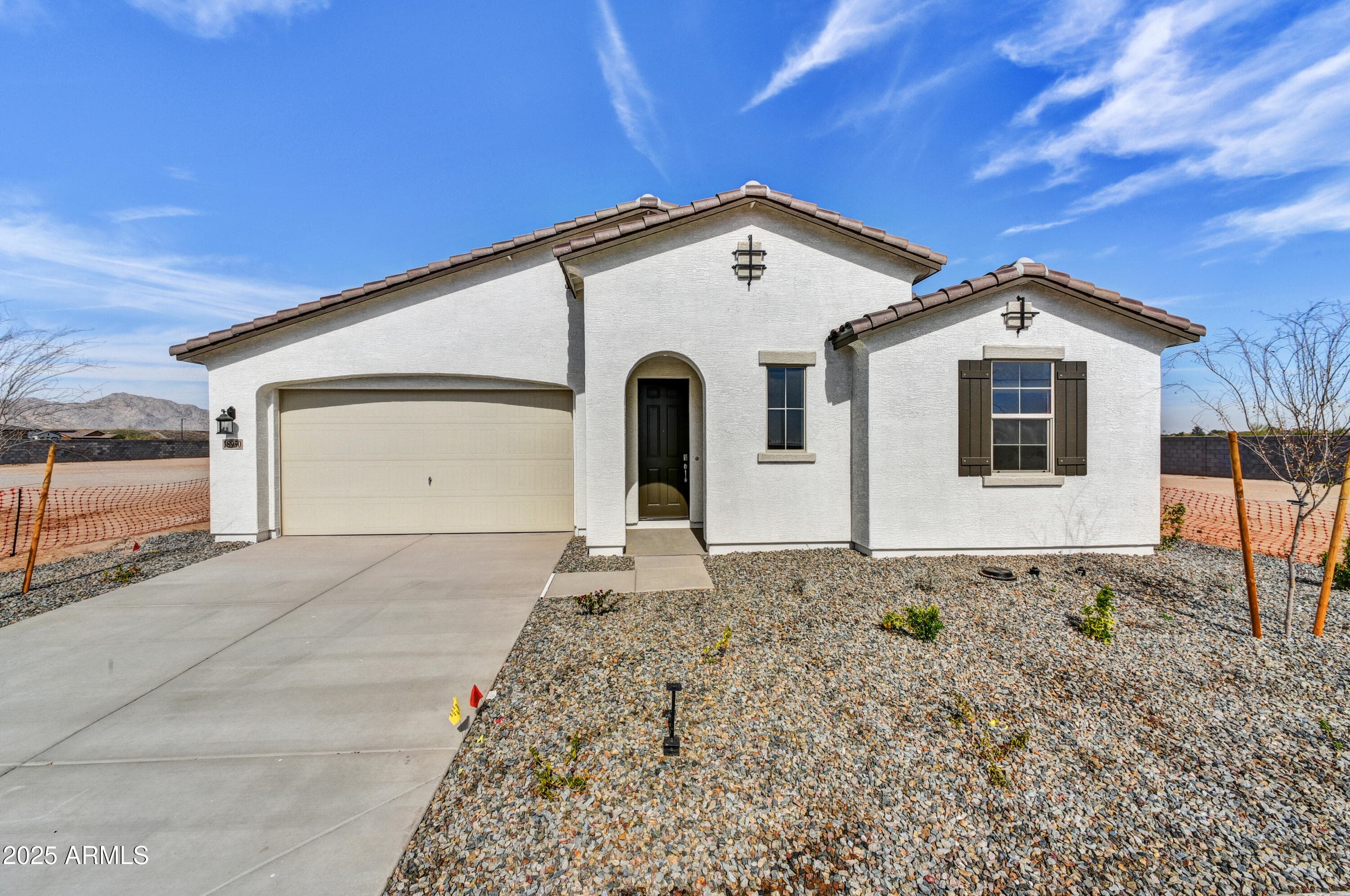 18950 W Stella Ave — photo 1