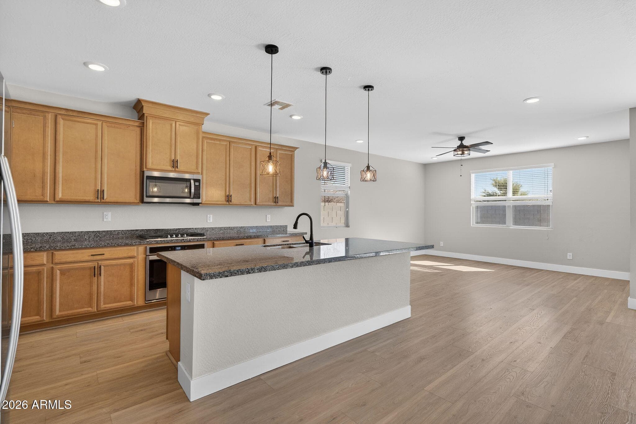 36861 N Moyle St — photo 1