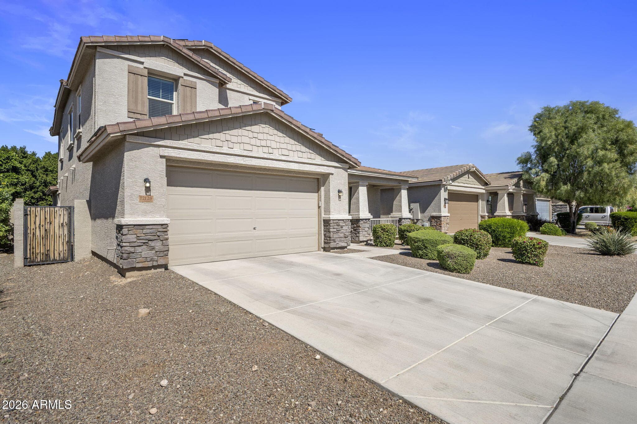 12128 W Country Club Trail — photo 2