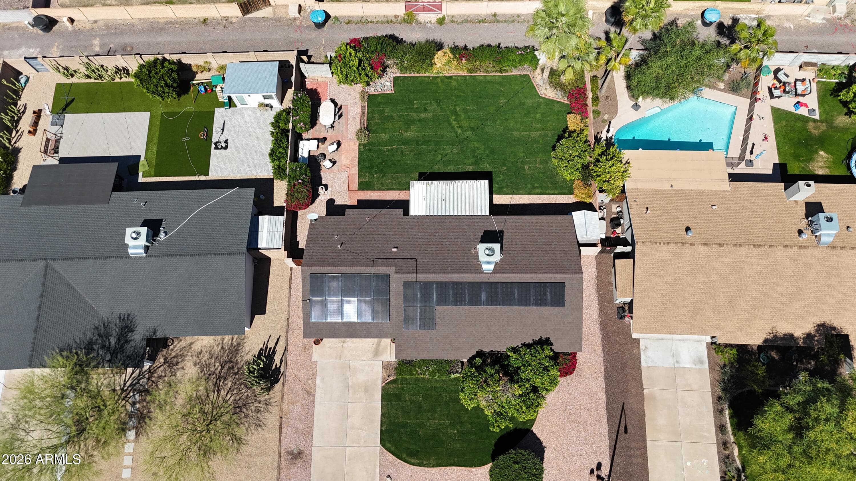 2814 E Sierra St — photo 28