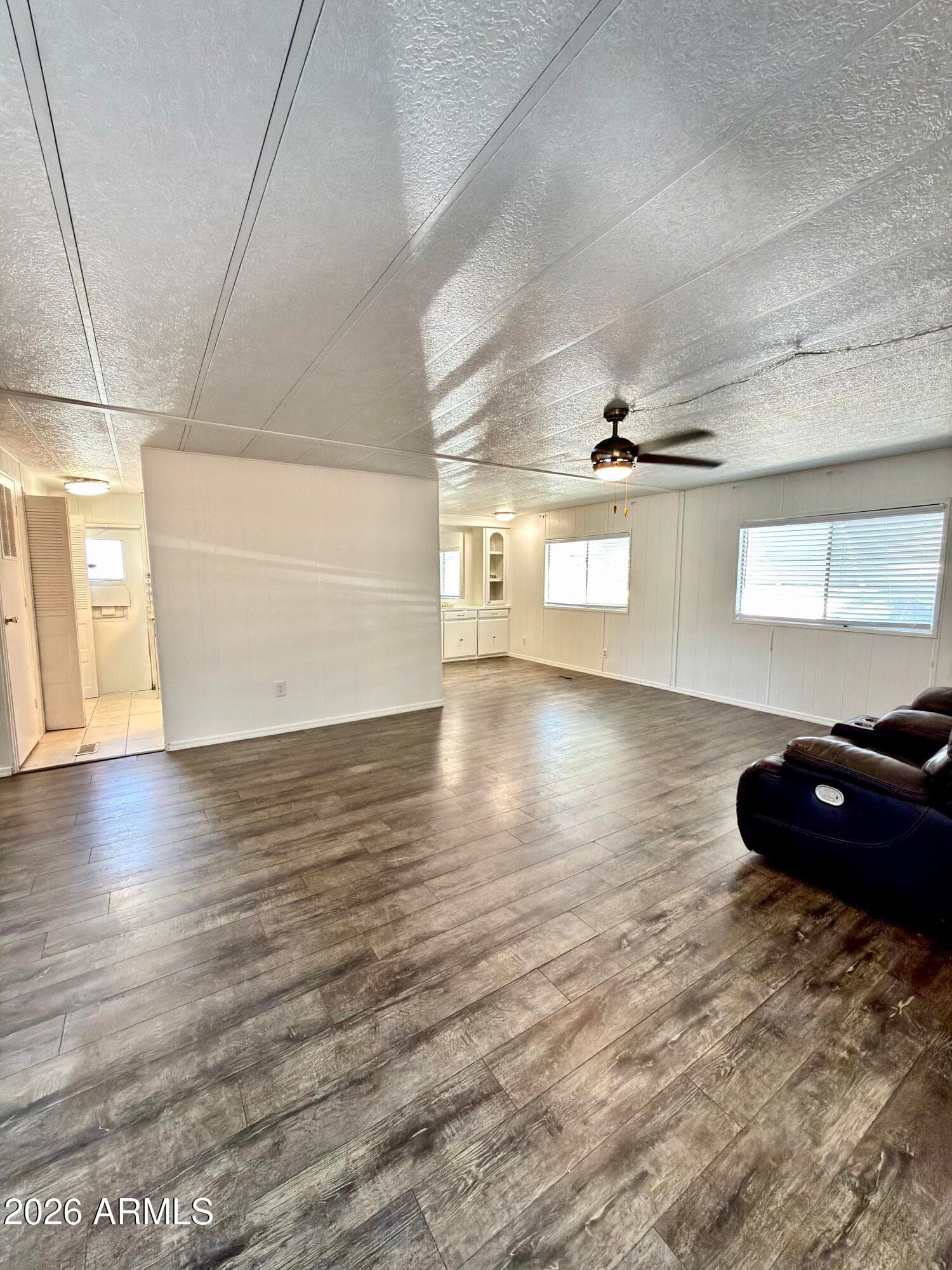 2434 E MAIN ST - Photo 2