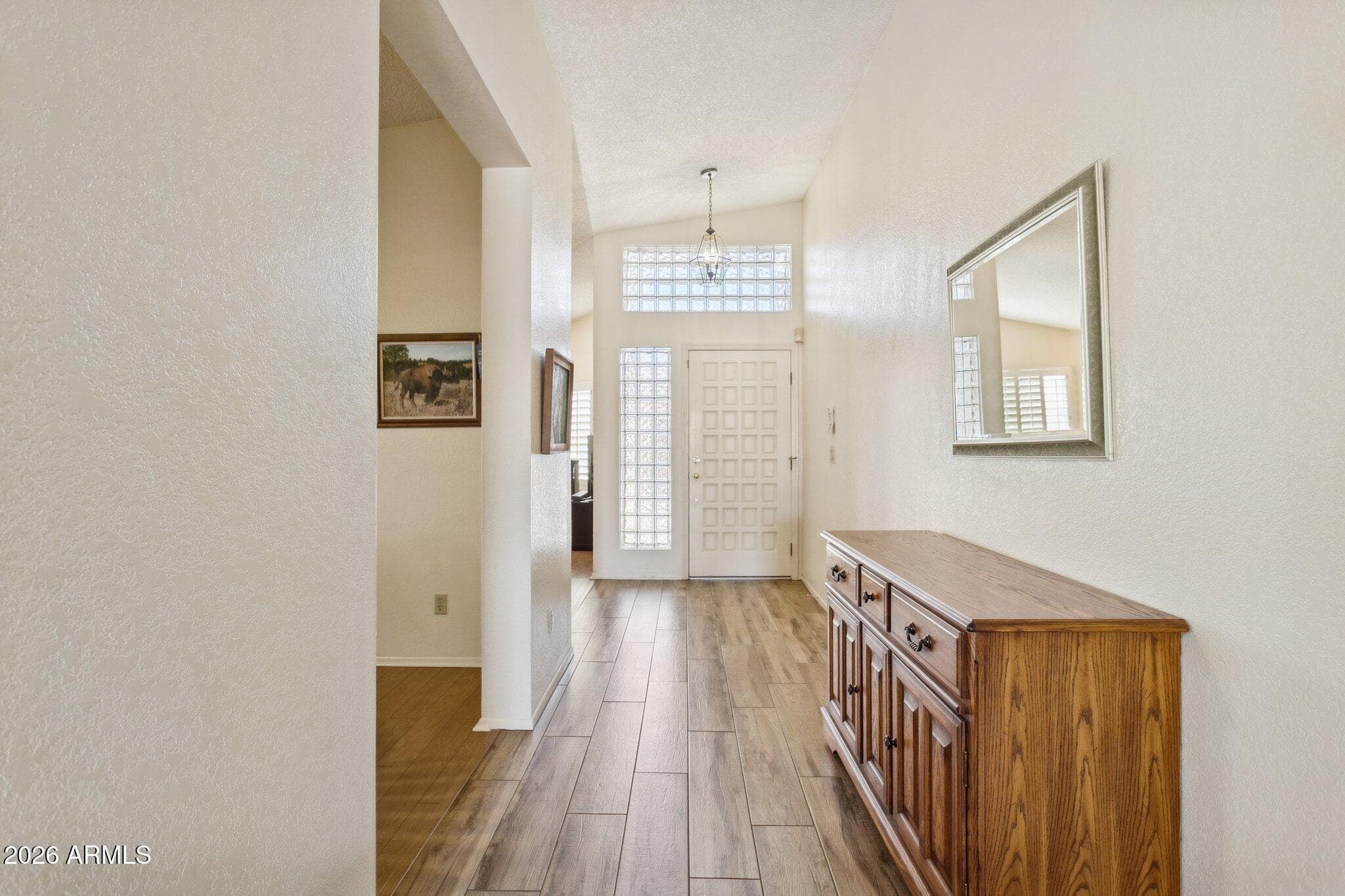 10908 N 57th Ave — photo 1