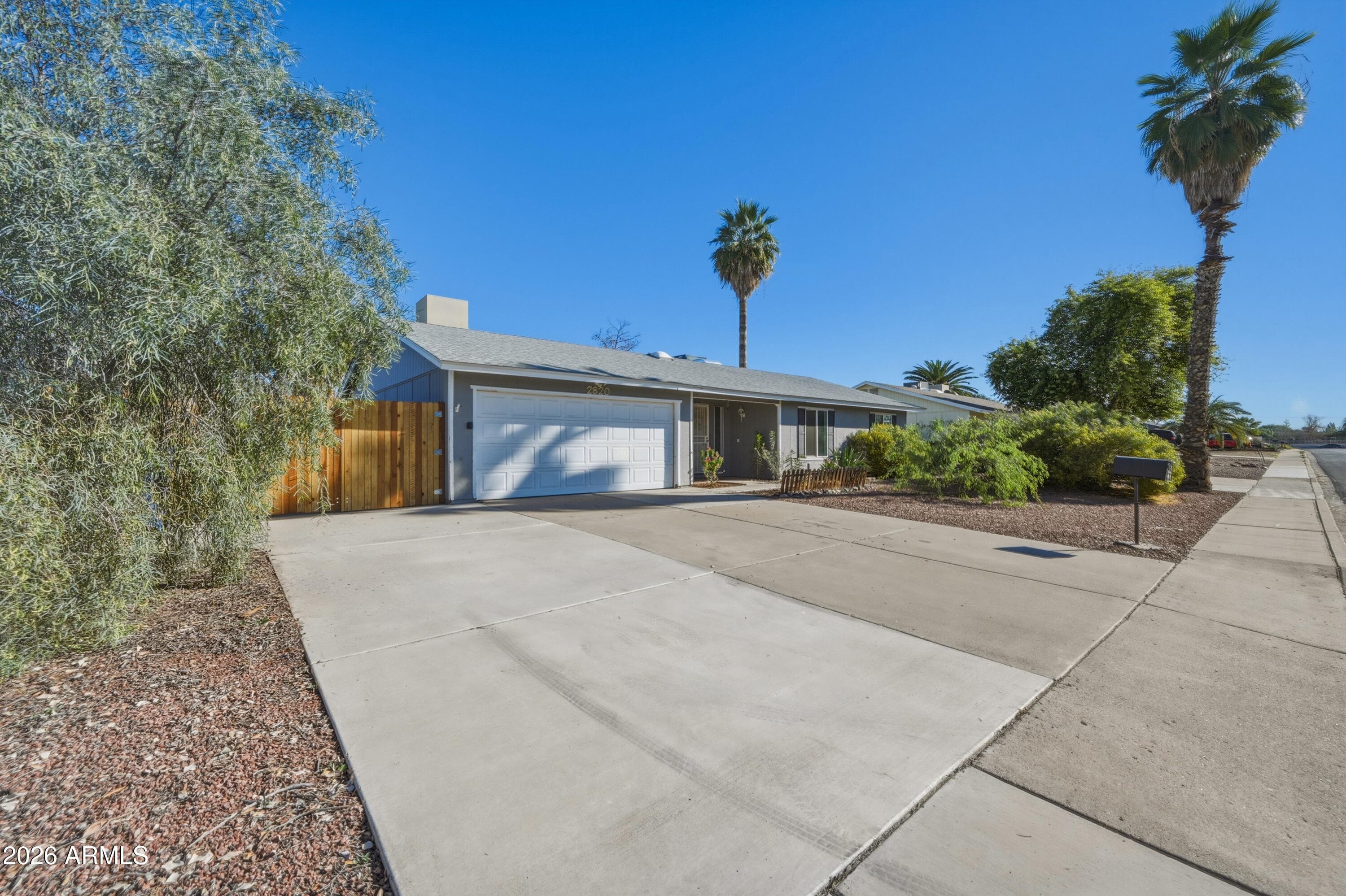 2820 E Inverness Ave — photo 2