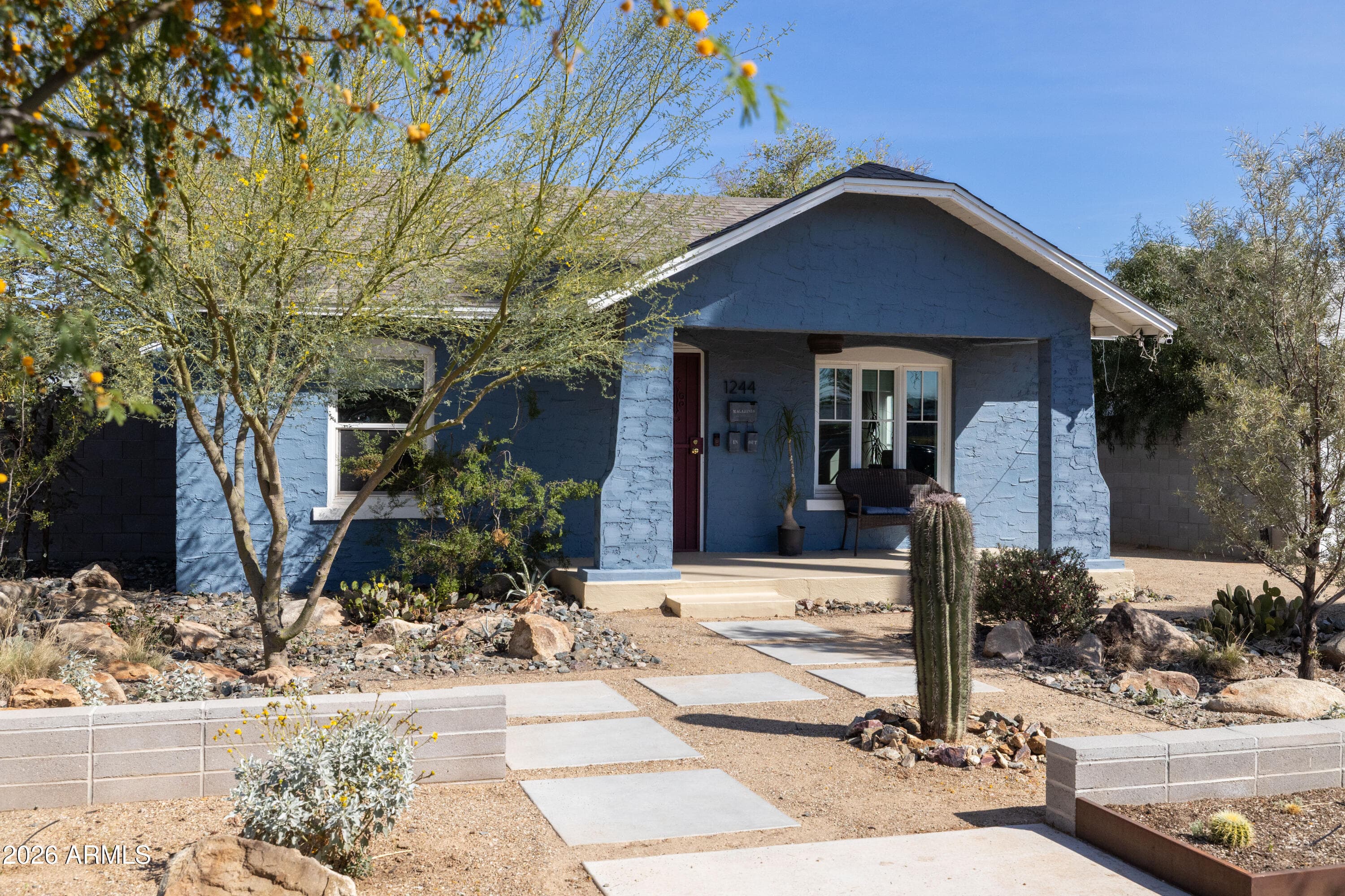 1244 E Palm Ln — photo 2